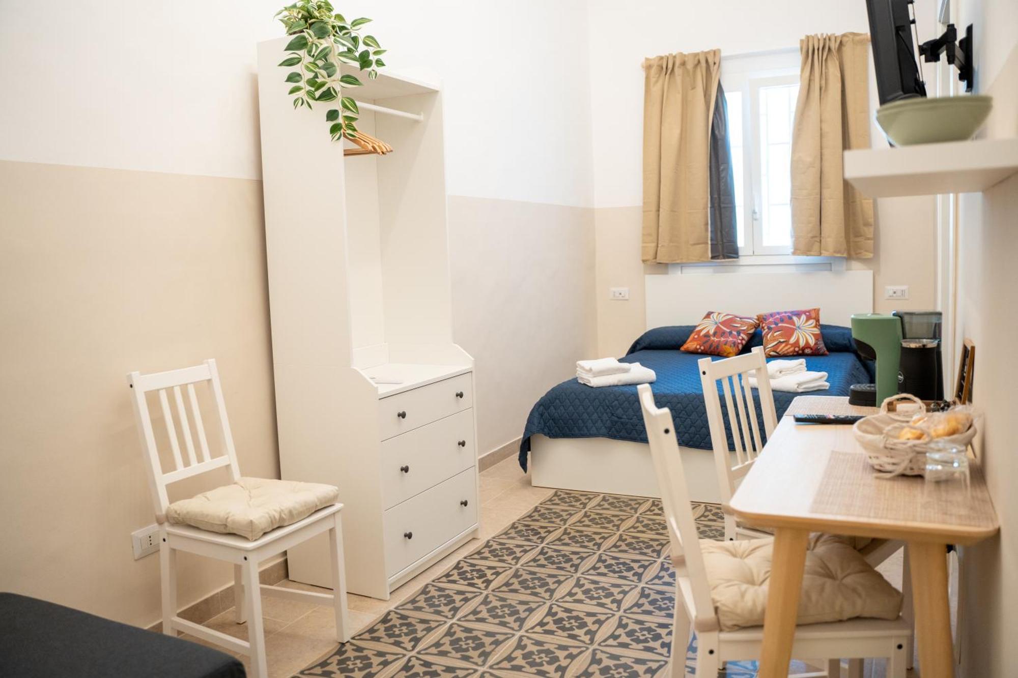 Principe Amedeo 93 Bed & Breakfast Bari
