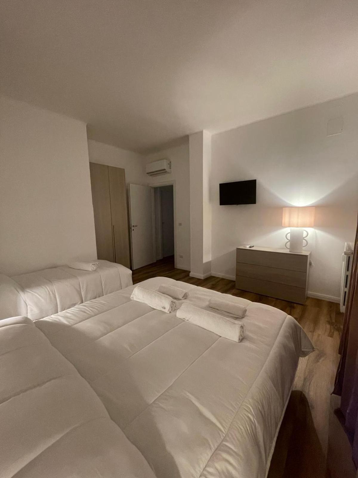 La Maison Vue Le * Bari