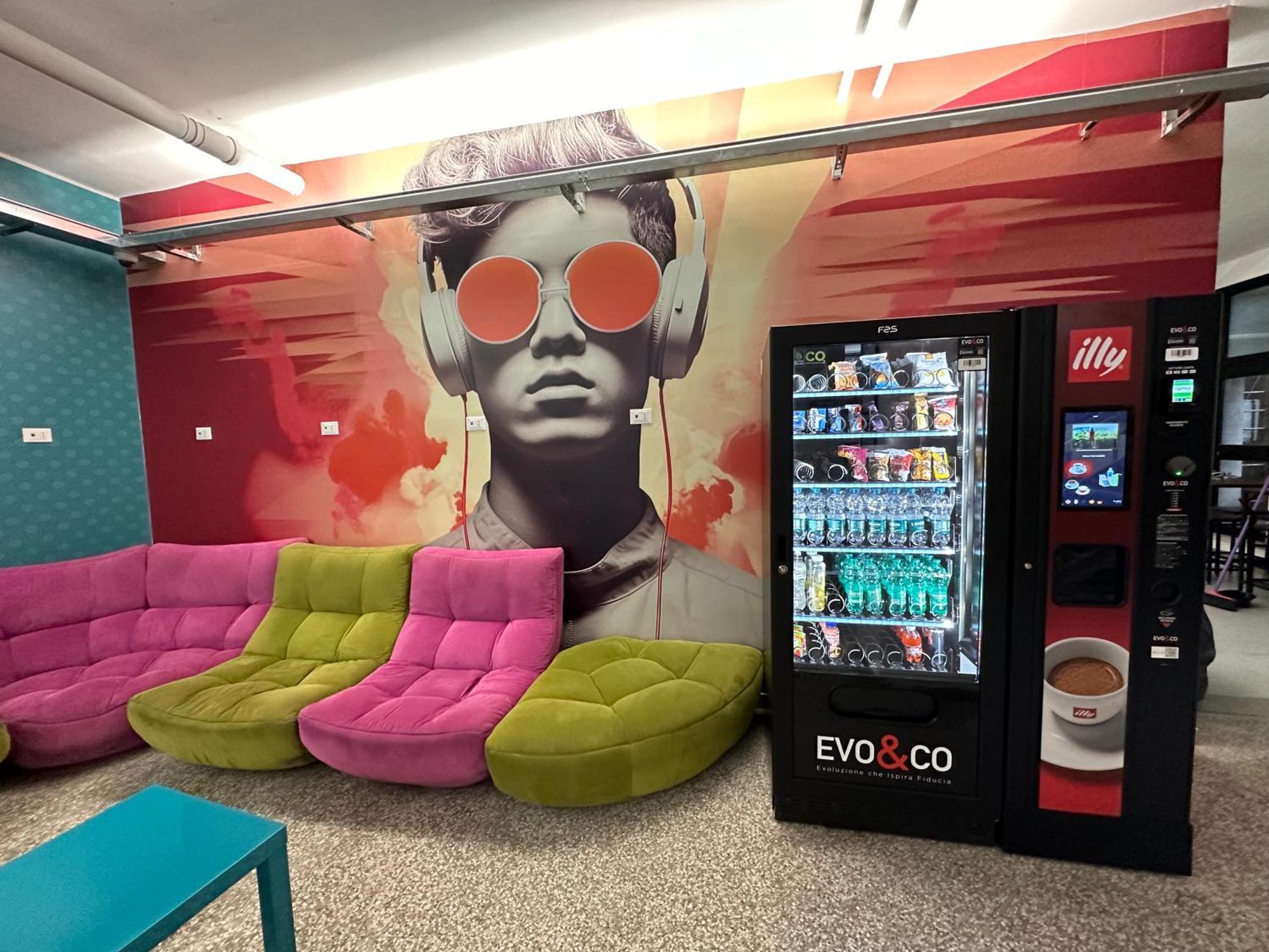 Cconforthotels Host Bari