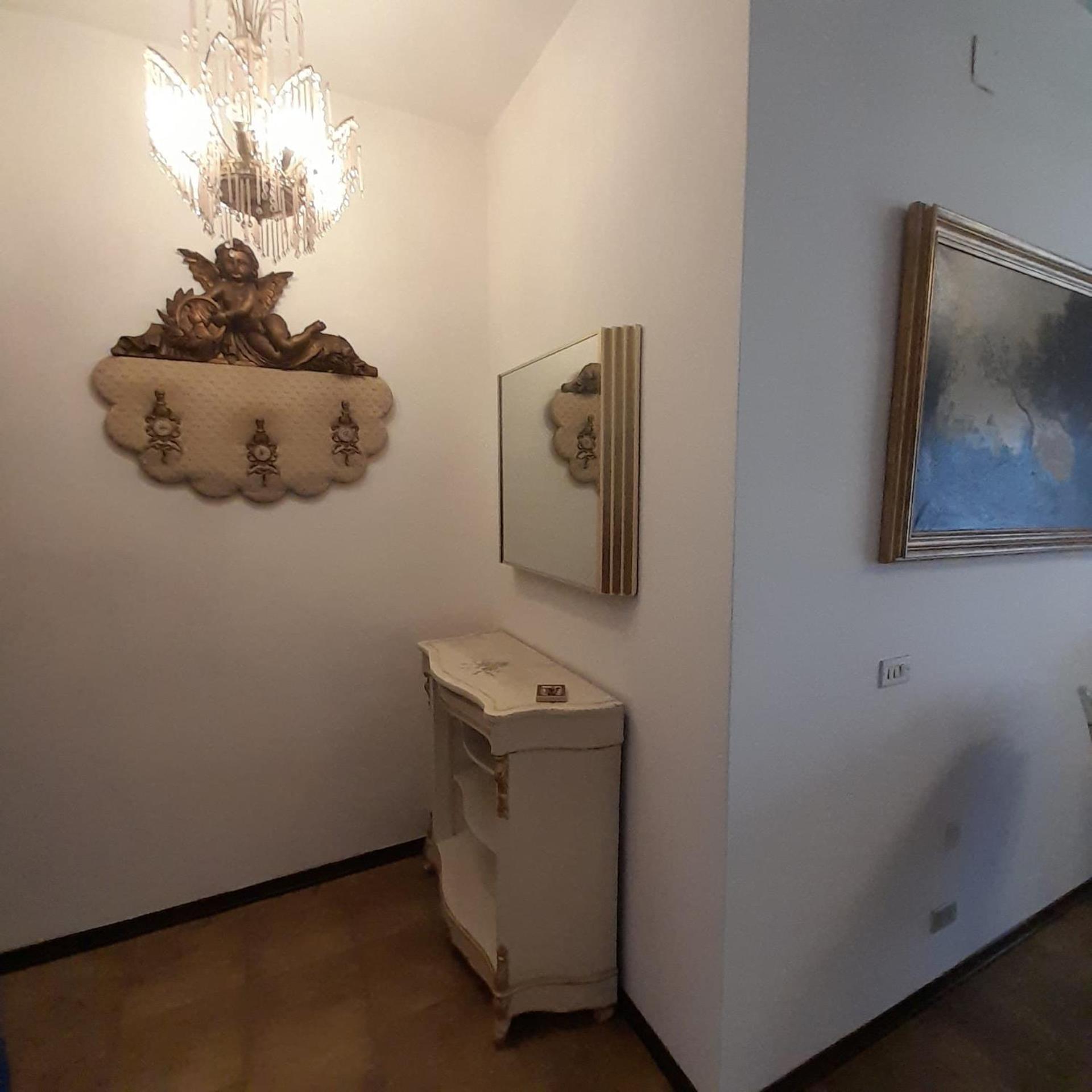 Mascagni Oz Apartment