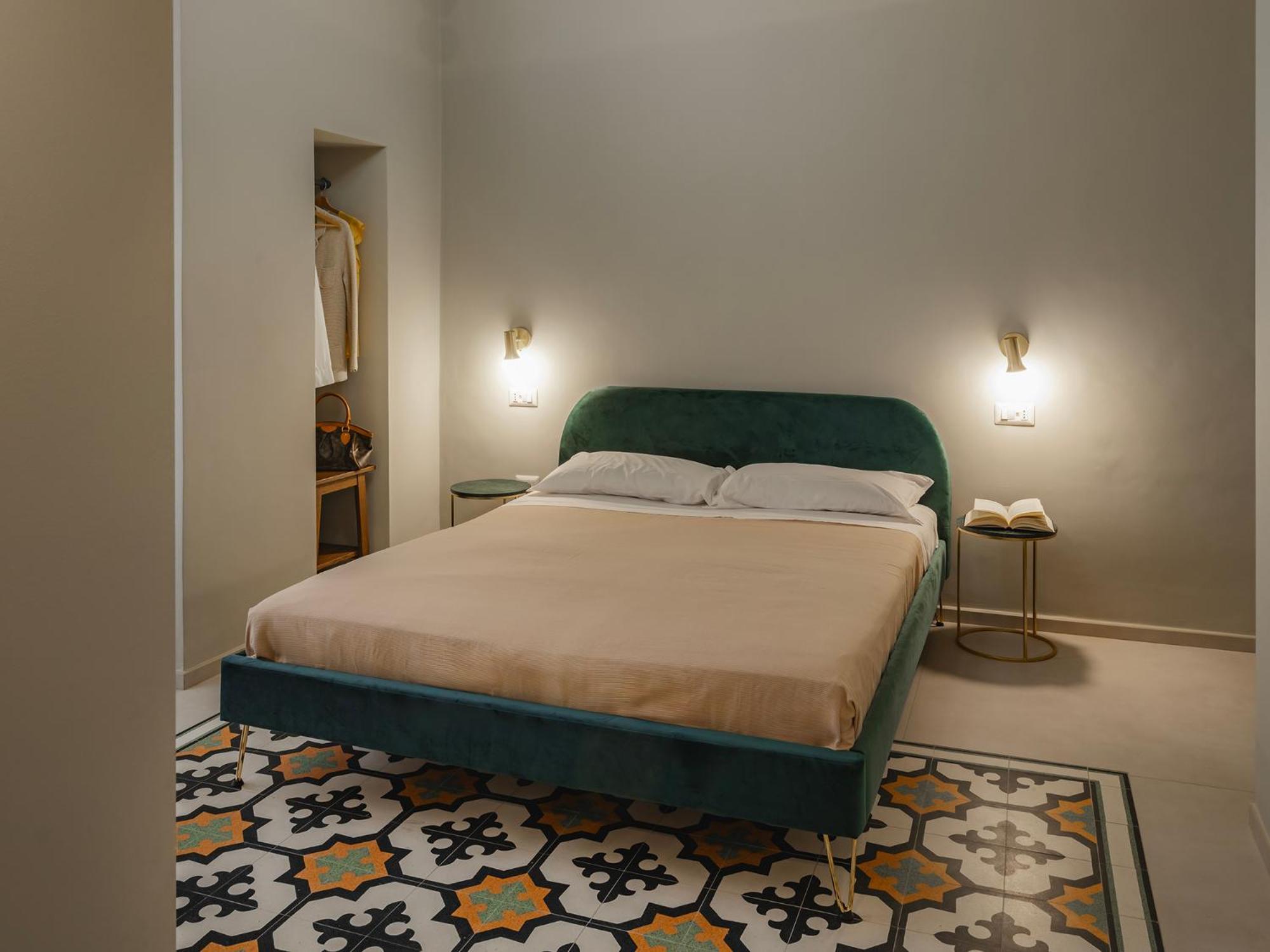 Almica24 Guest house Bari