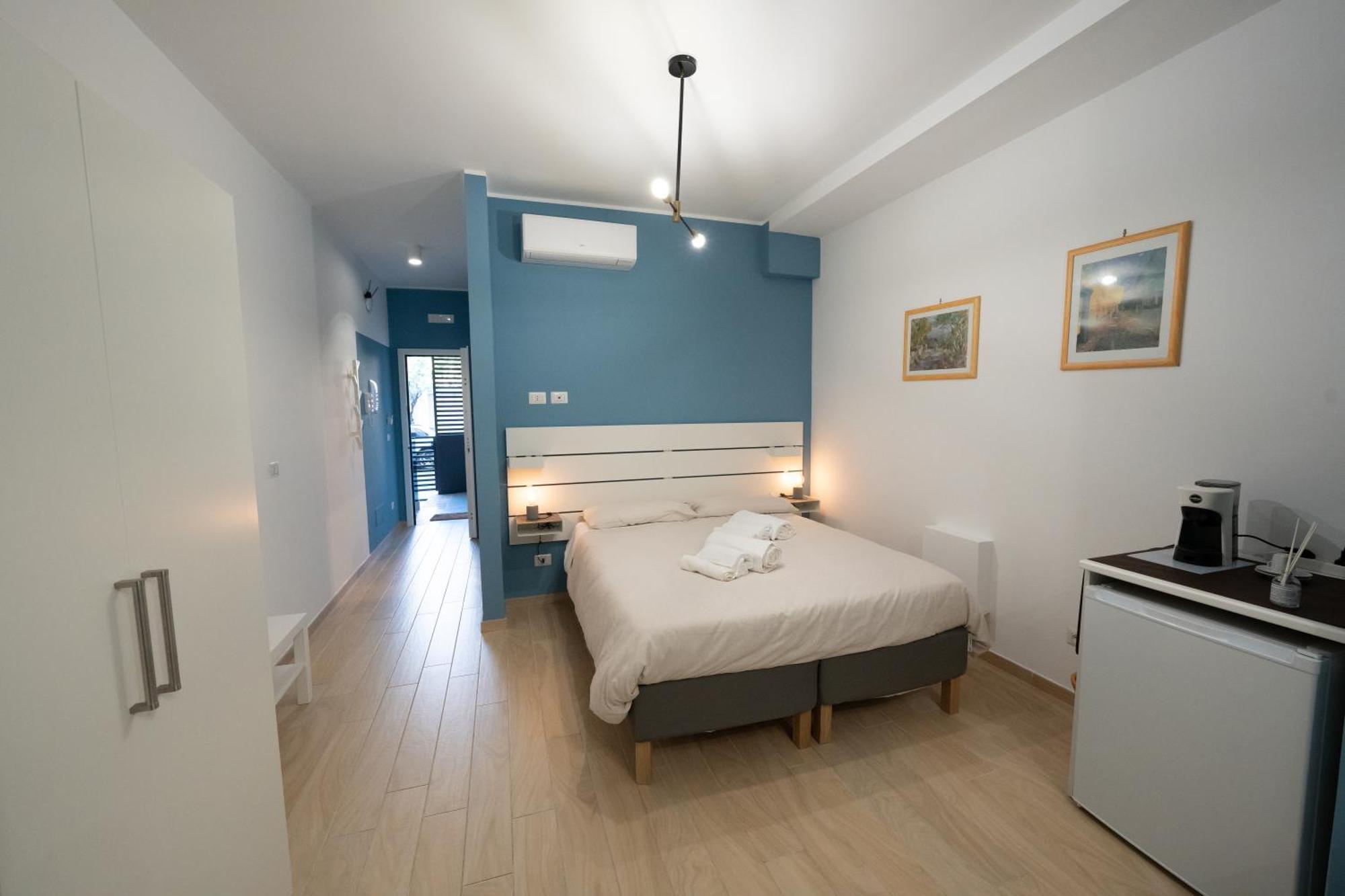 Palazzo Ennio Guest house *