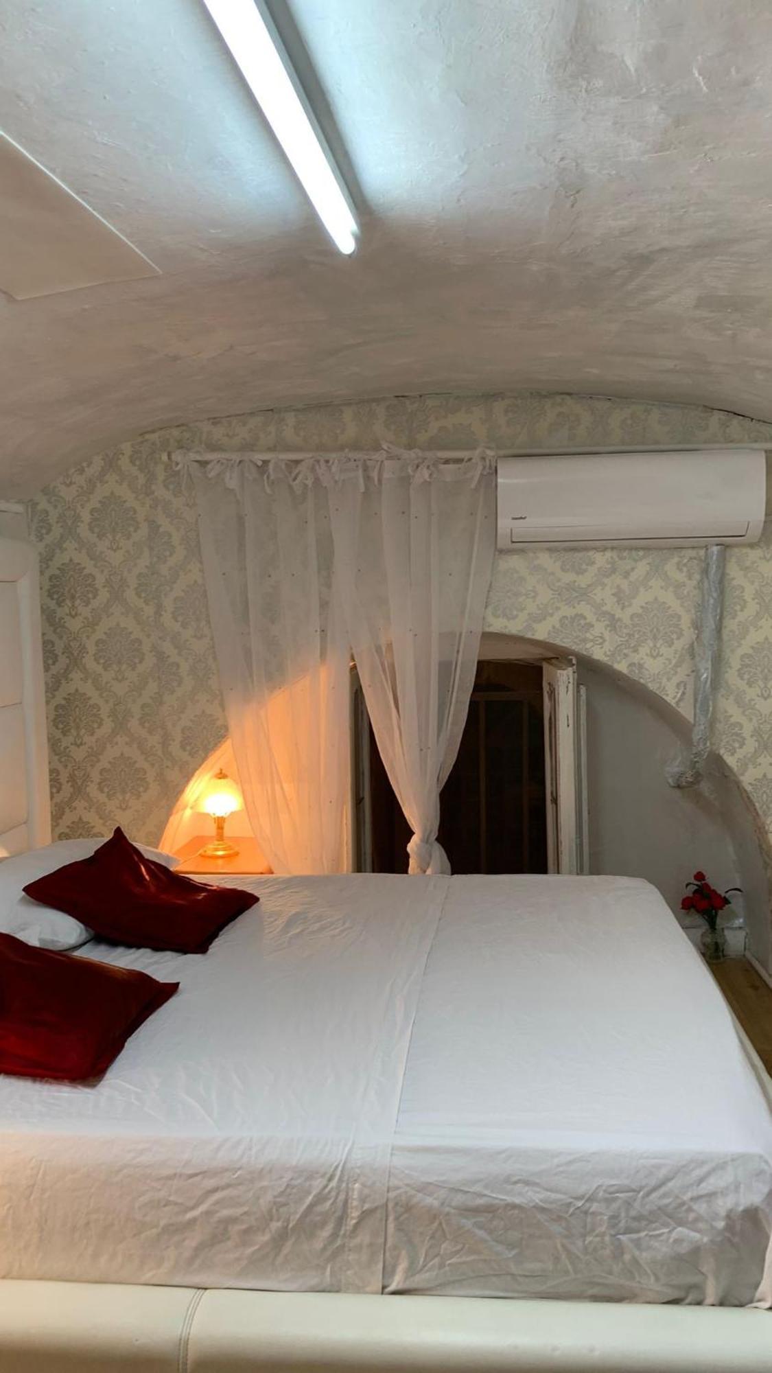 Arch House Apartment Bari