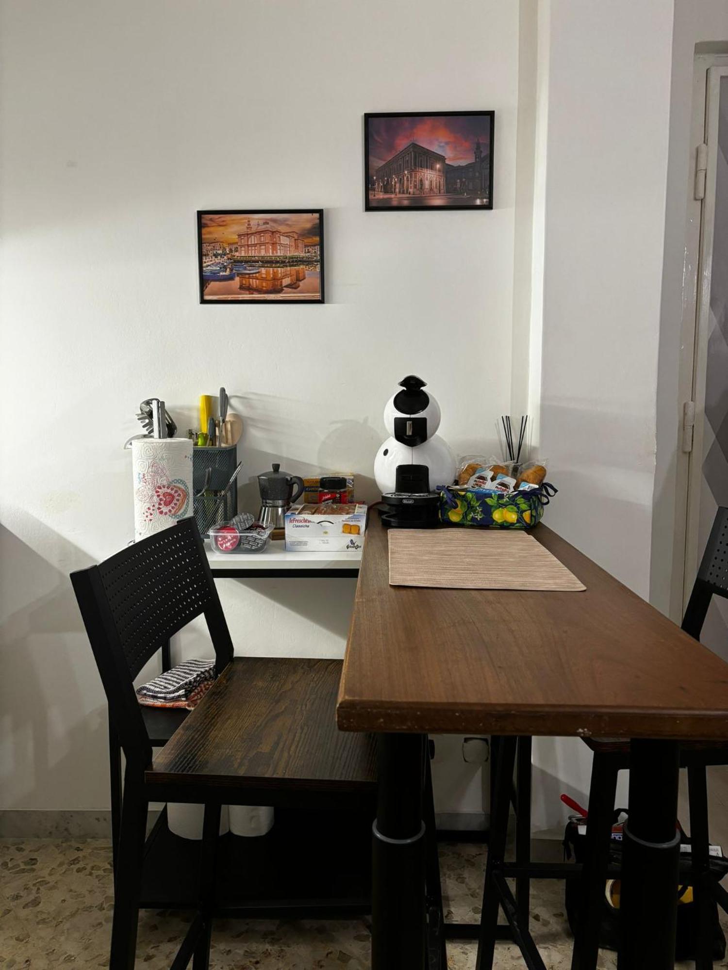 Cavour Housing Apartment Bari