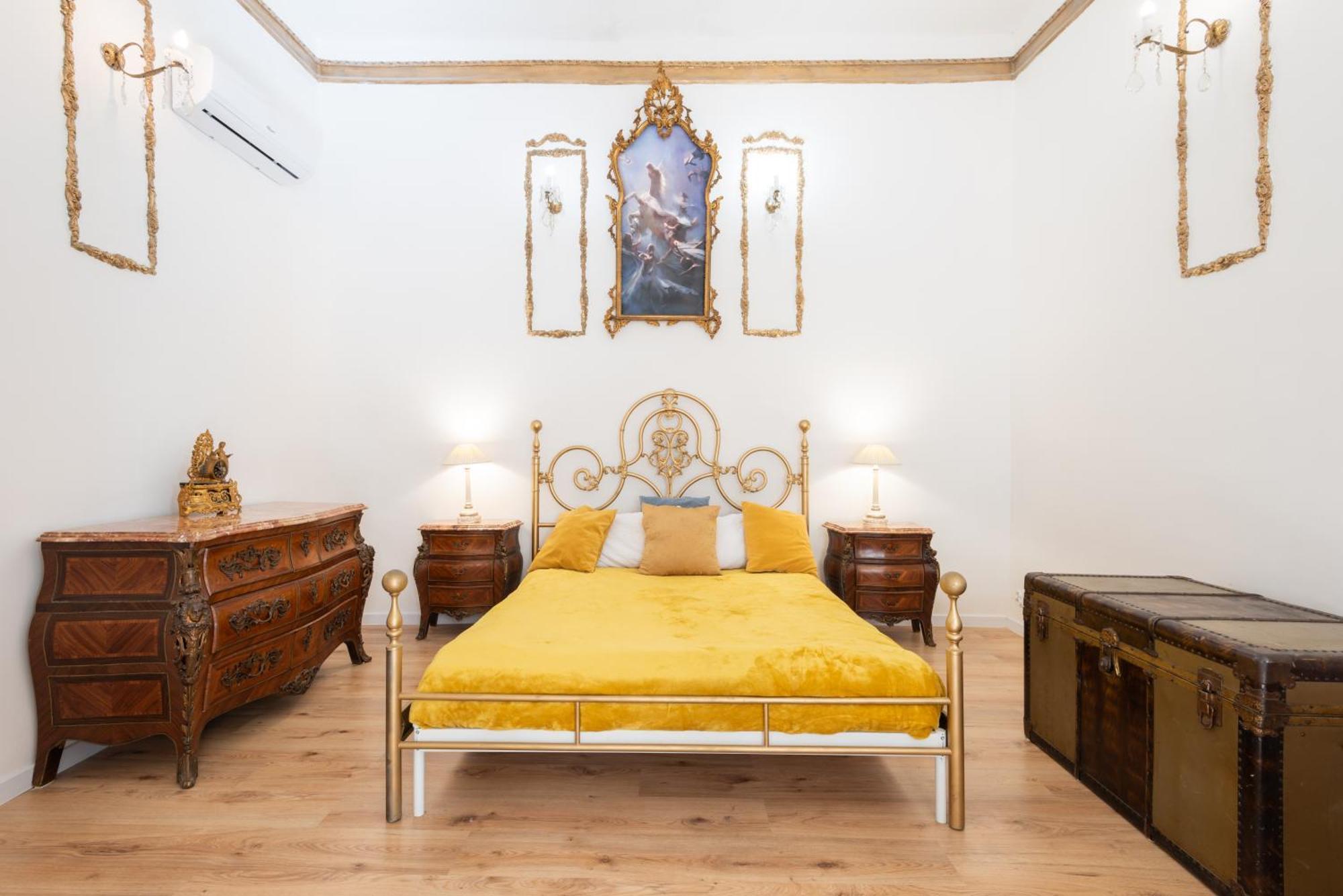 Historic Next To The Castle Apartment Bari