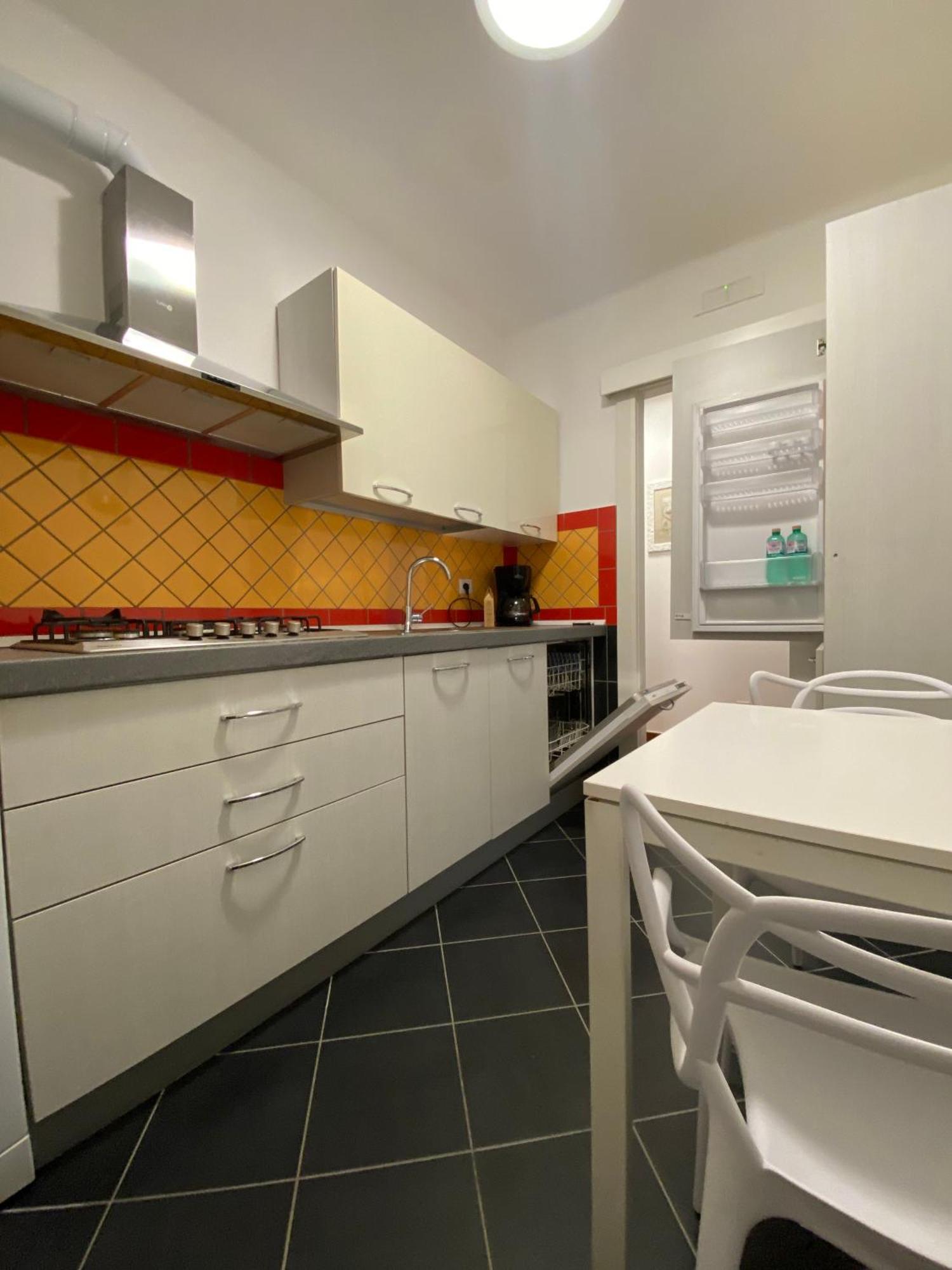Glam House Calefati 103