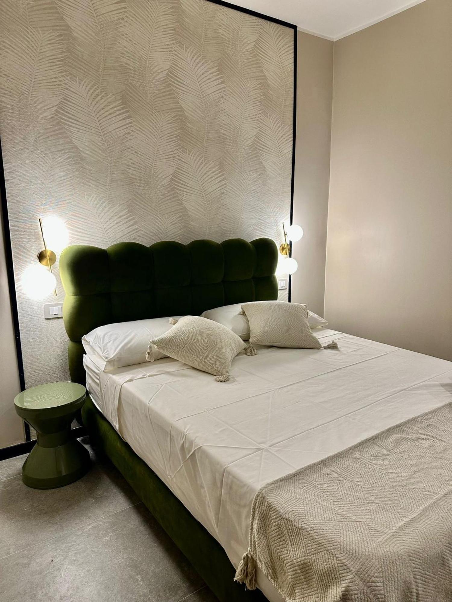 Golden Palm Bed & Breakfast