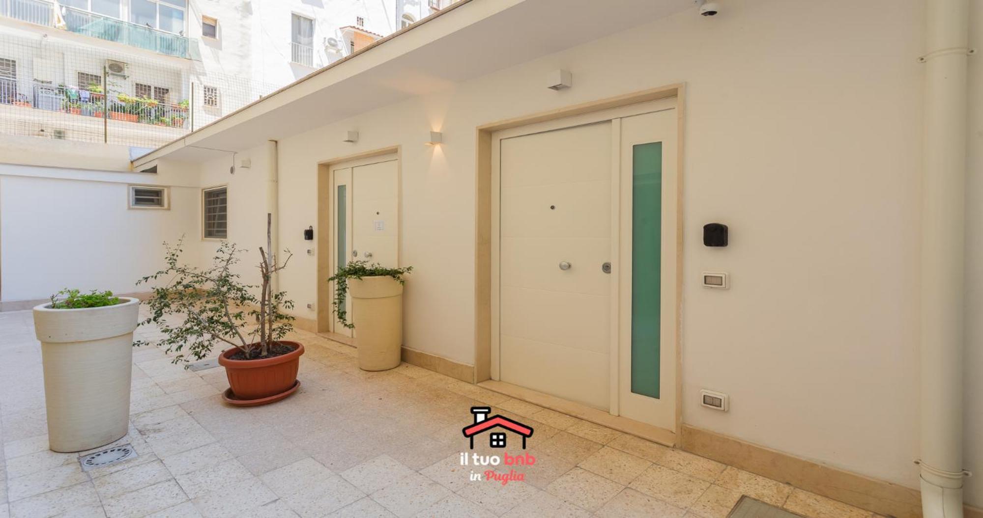 Guest Space Dante - Center , Fast Wi-fi - * Bari