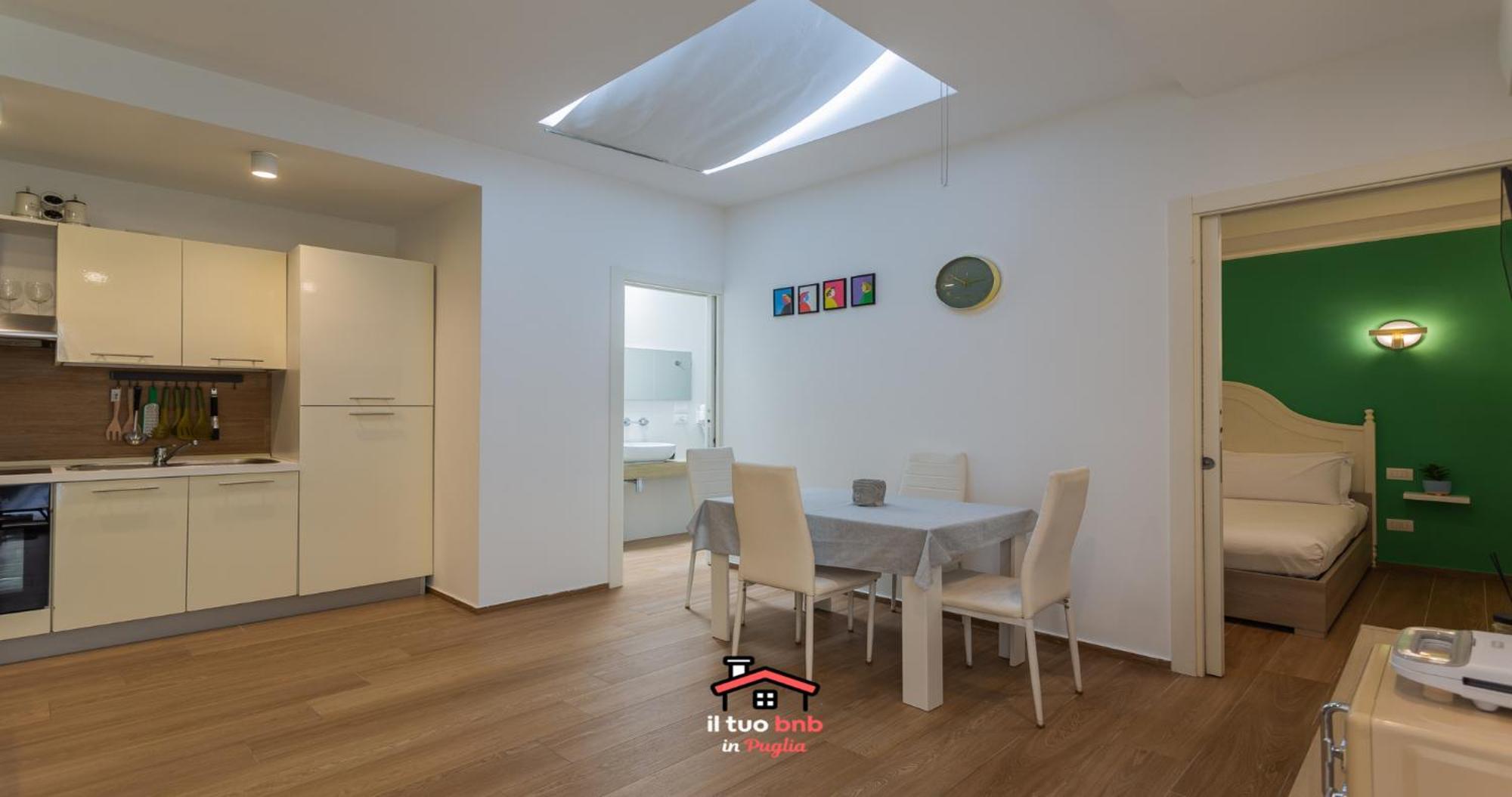 Apartment Guest Space Dante - Center , Fast Wi-fi - *
