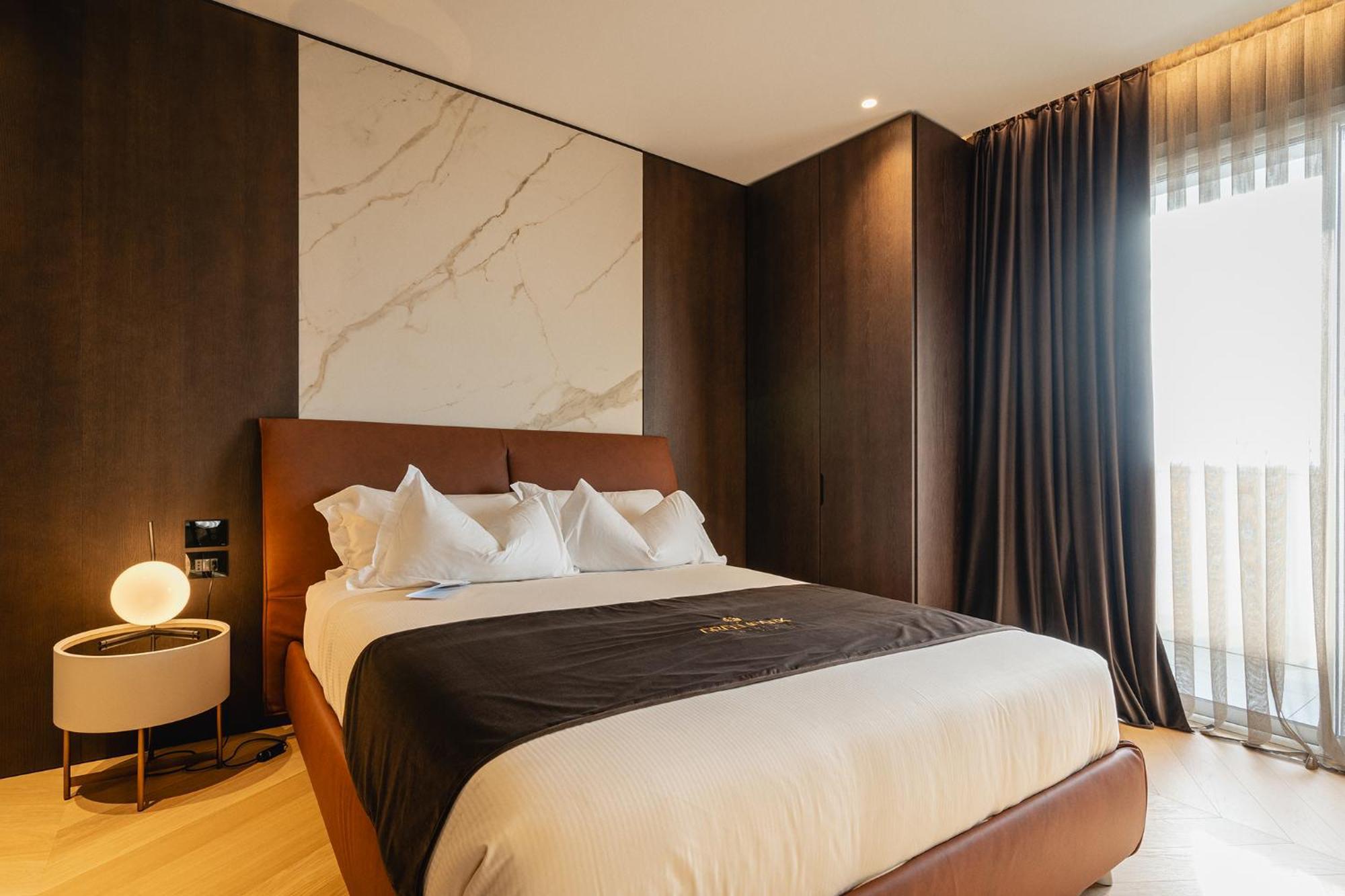 Park Penthouse & Pool - Heated Pool - Bed & Breakfast *