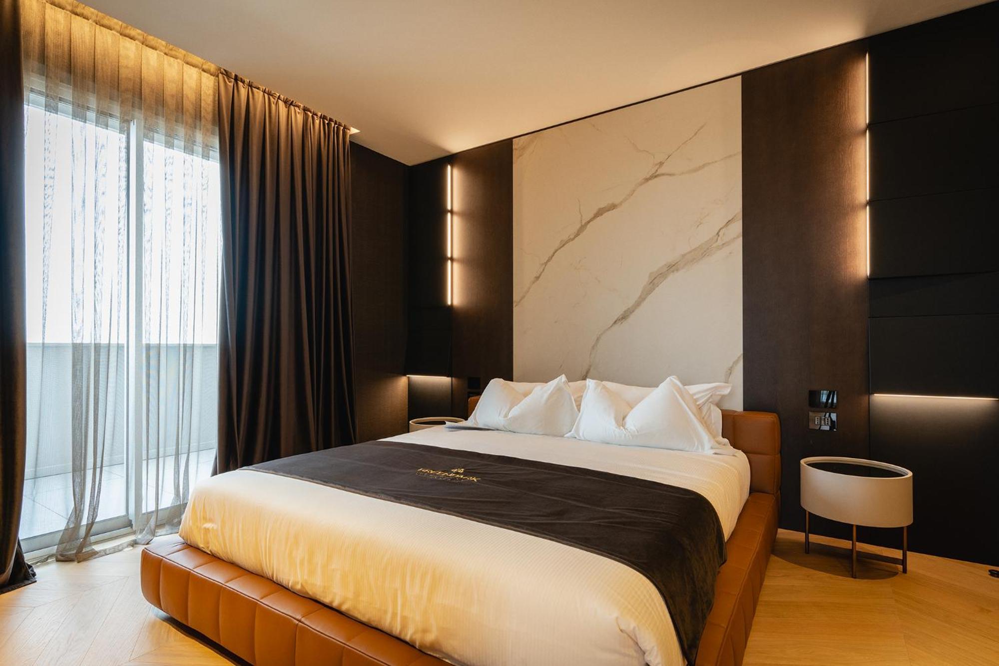 Bed & Breakfast Park Penthouse & Pool - Heated Pool - Bari
