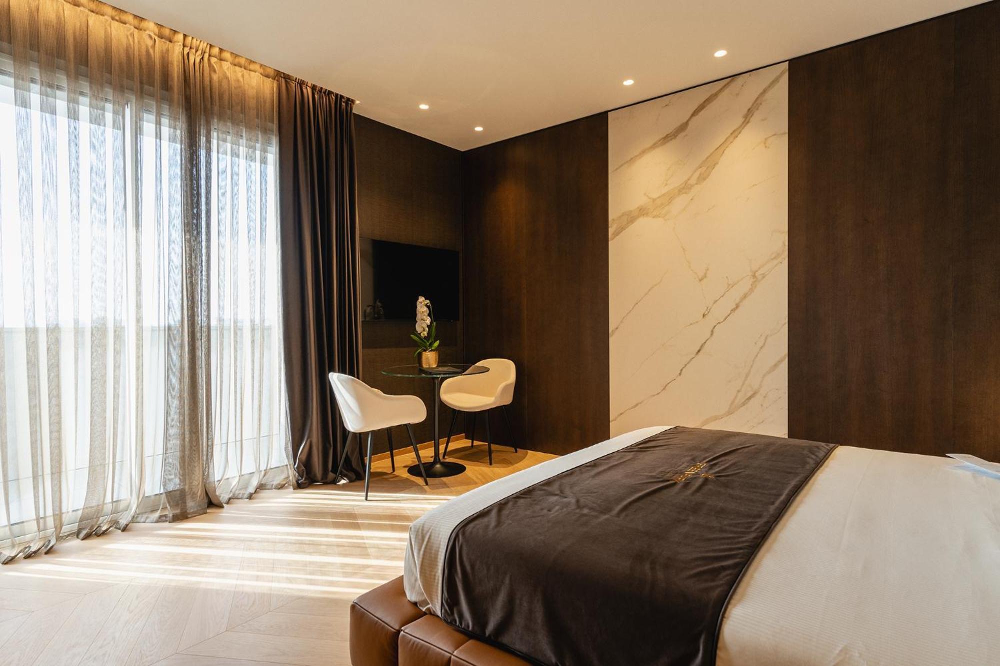 Bed & Breakfast Park Penthouse & Pool - Heated Pool - *