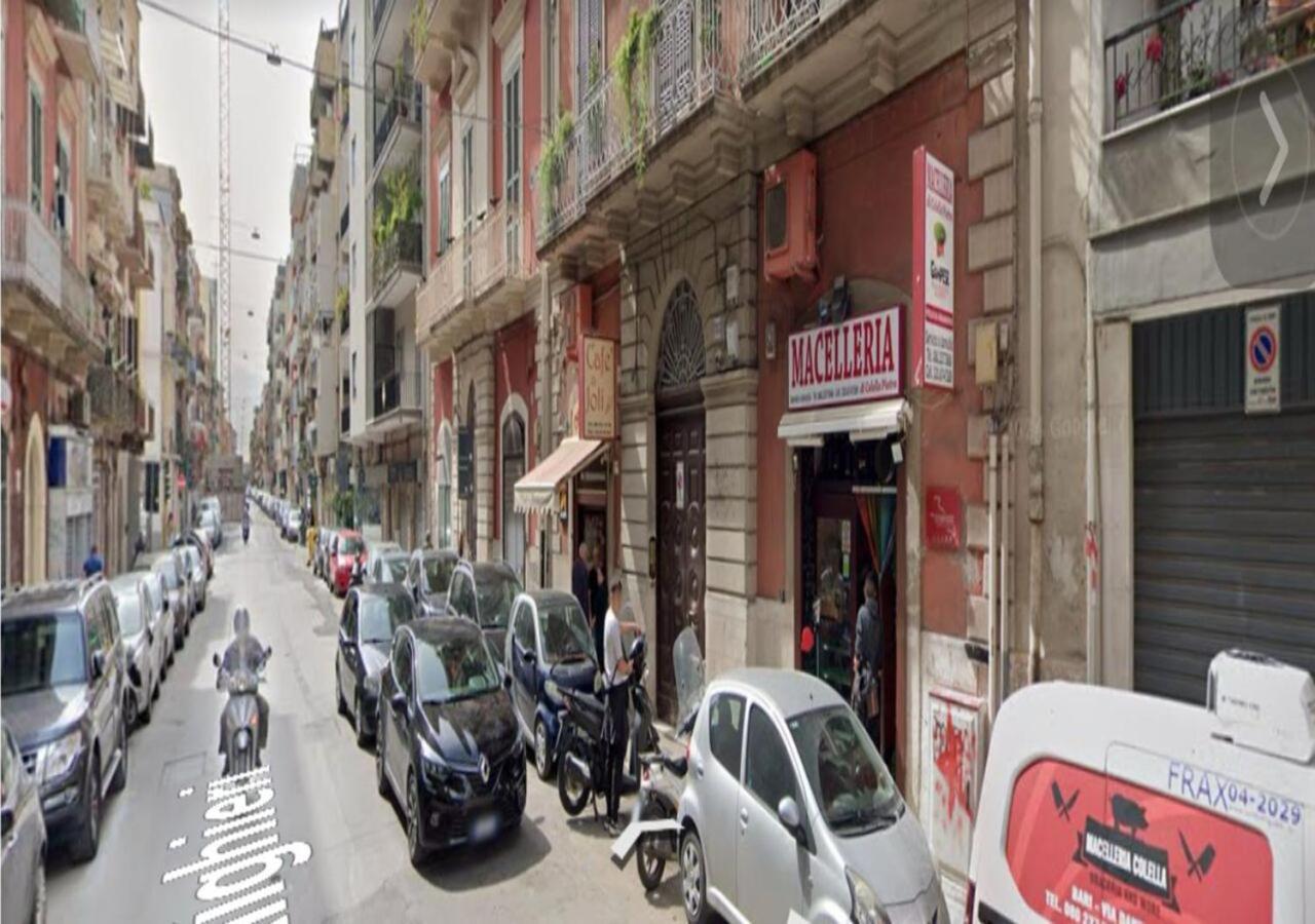 Apartment Guest Space Dante - Center , Fast Wi-fi - Bari