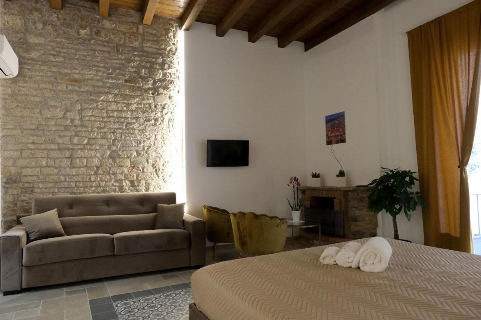 Palazzo Matilde Bari