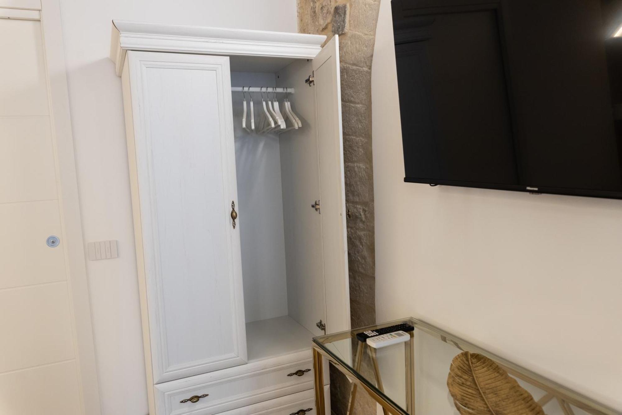 Carola Luxury Bari