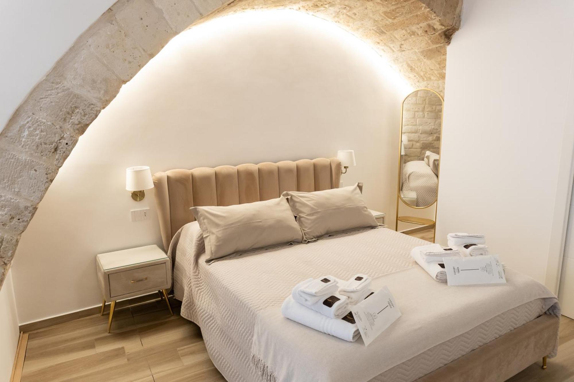 Carola Luxury Bari