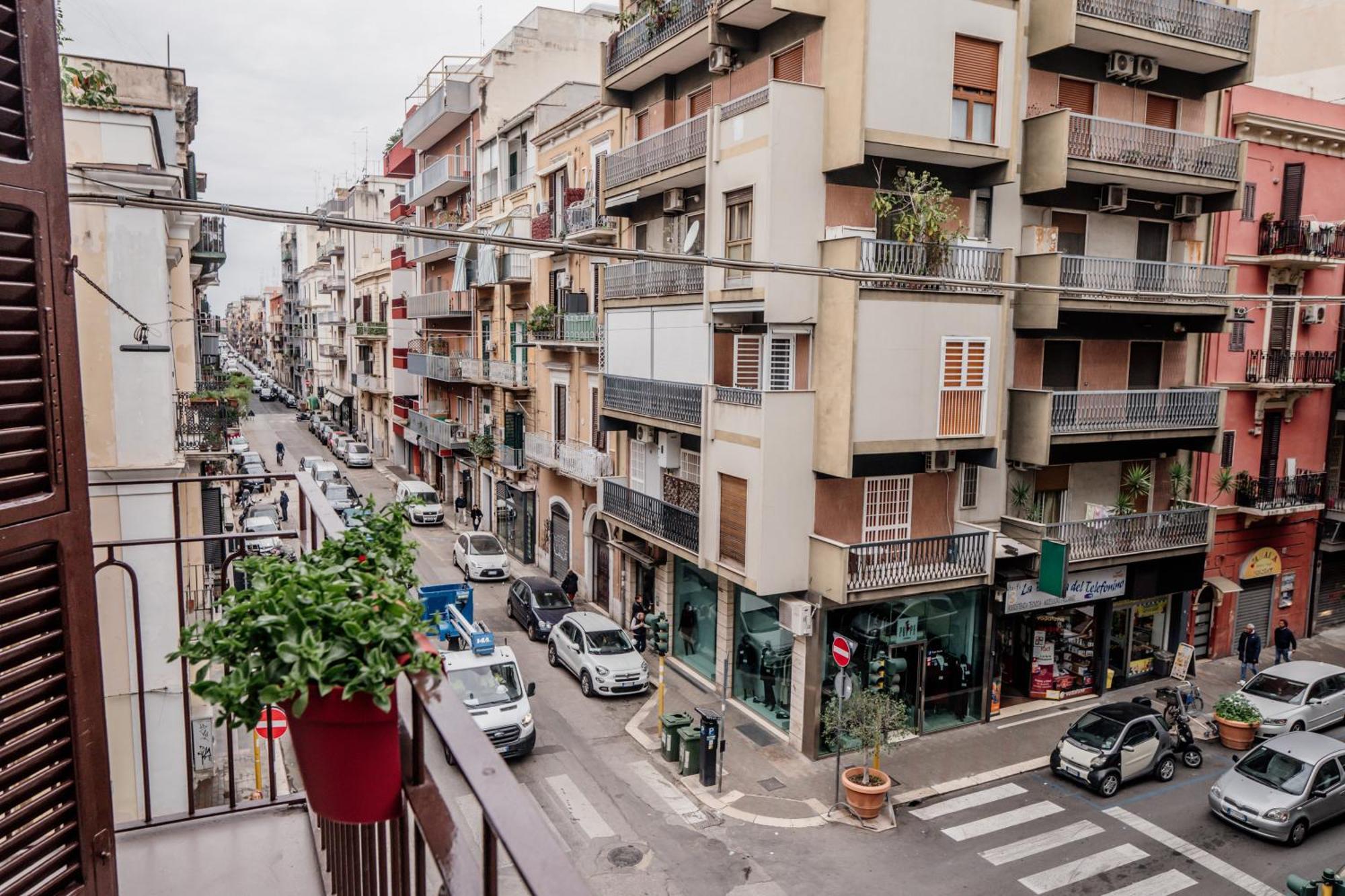 Apartment Poesis Bari
