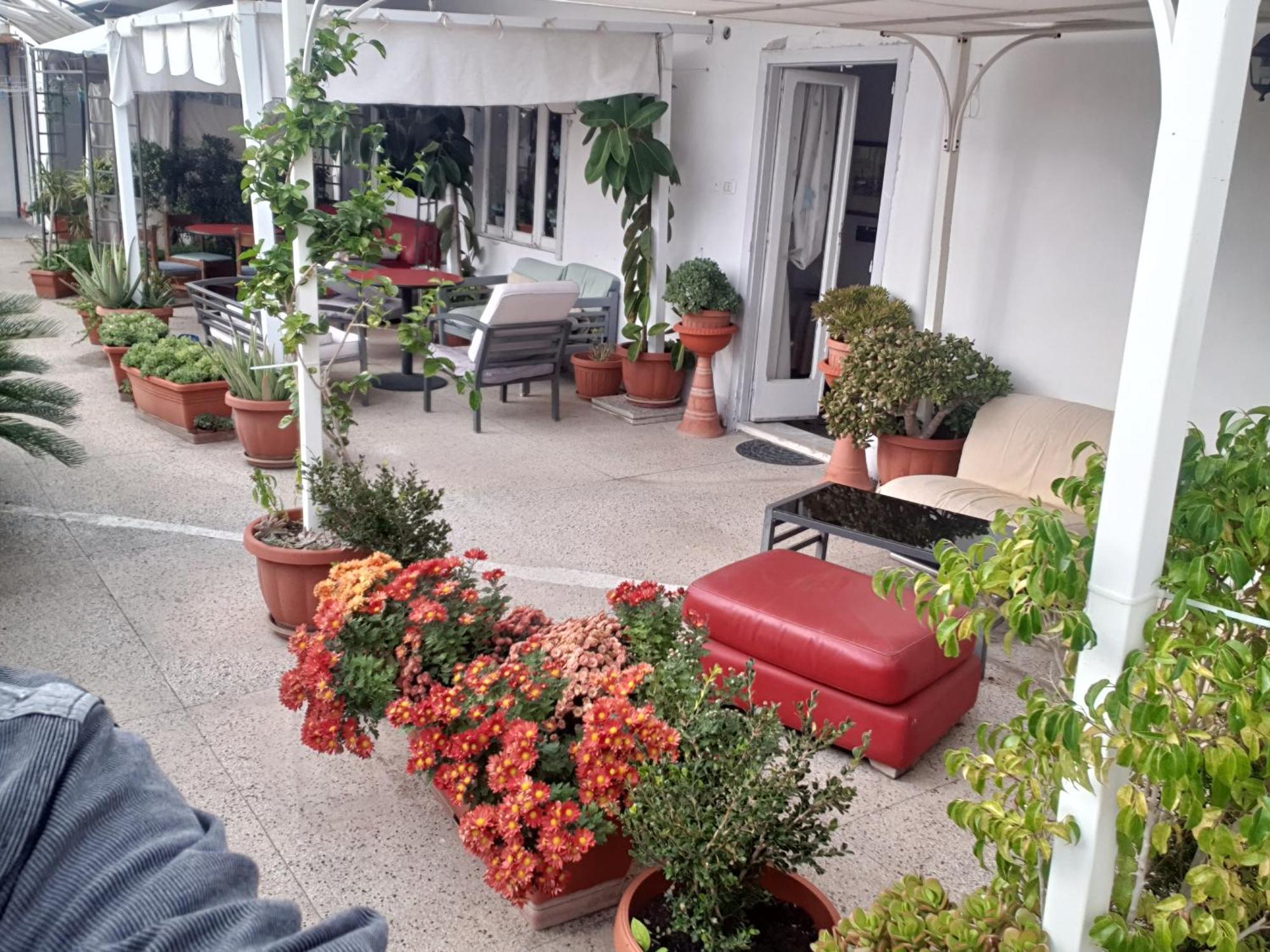 Ganaj La Terrazza Di Ganaj *