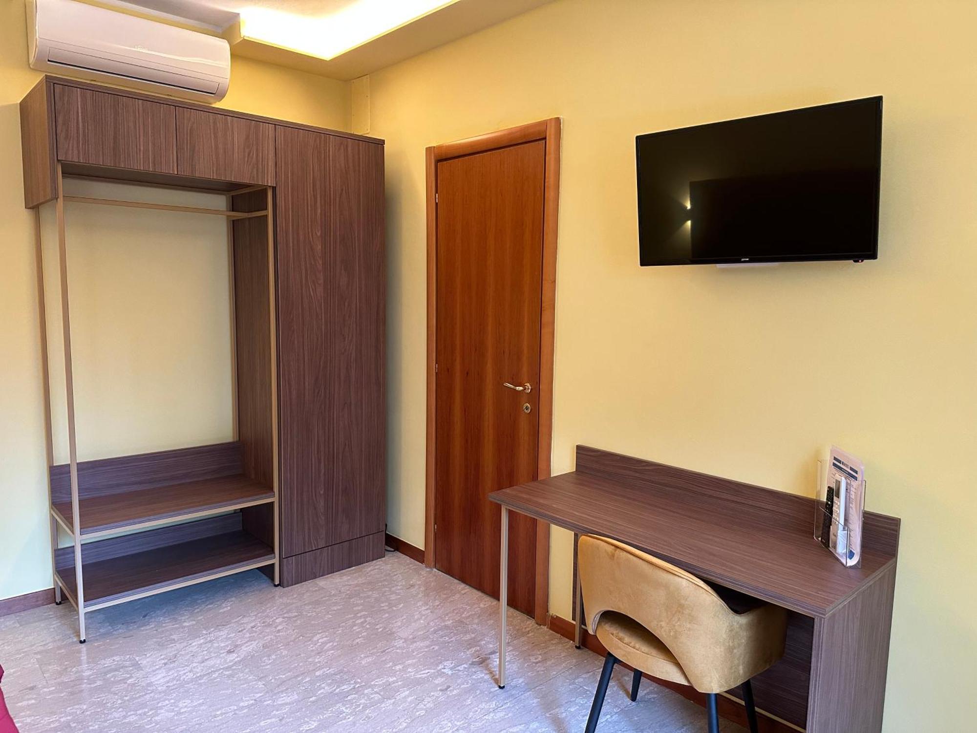 Guest house Cconforthotels Murat Garden
