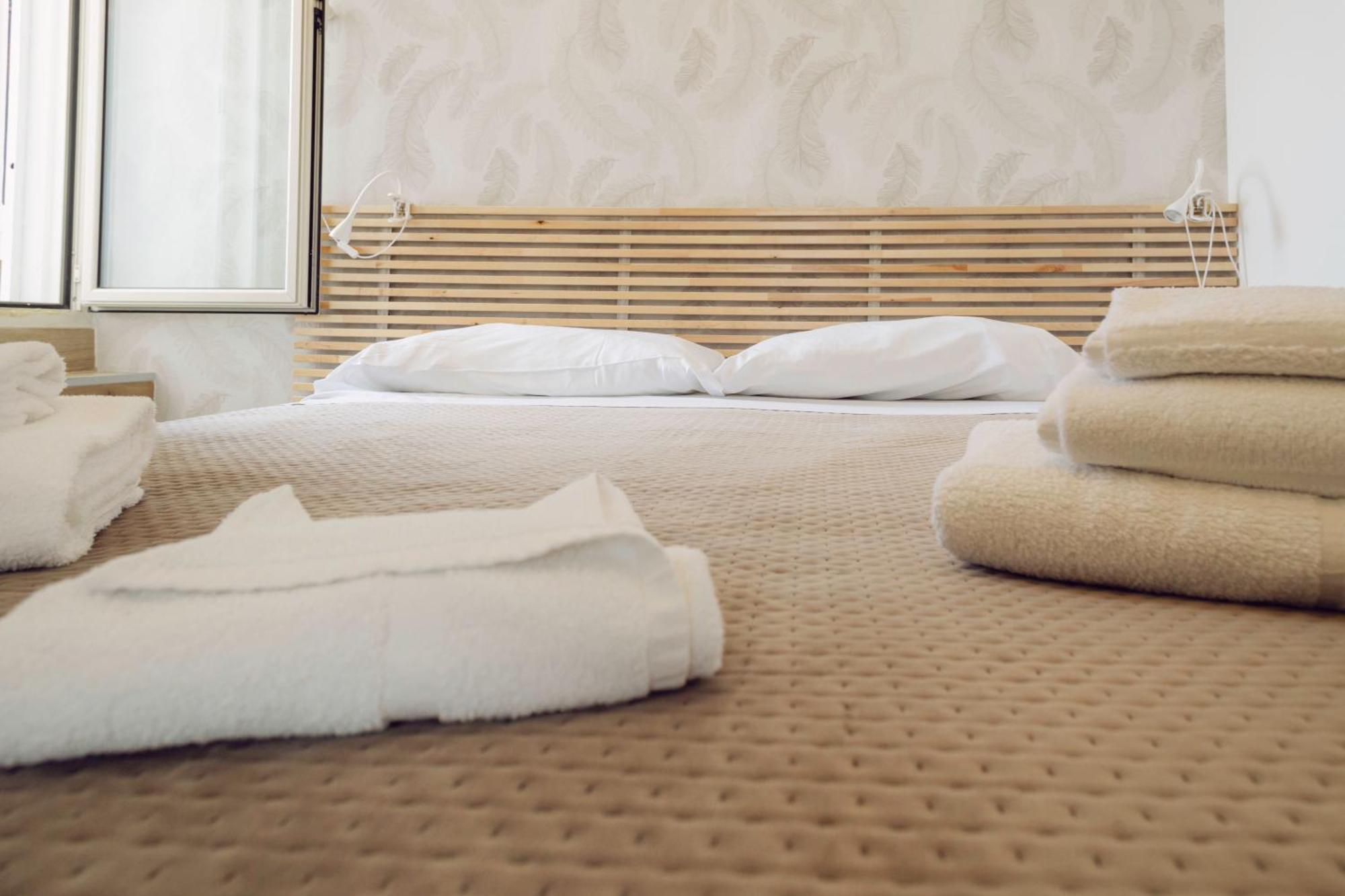 Peaceful Piccinni - -
