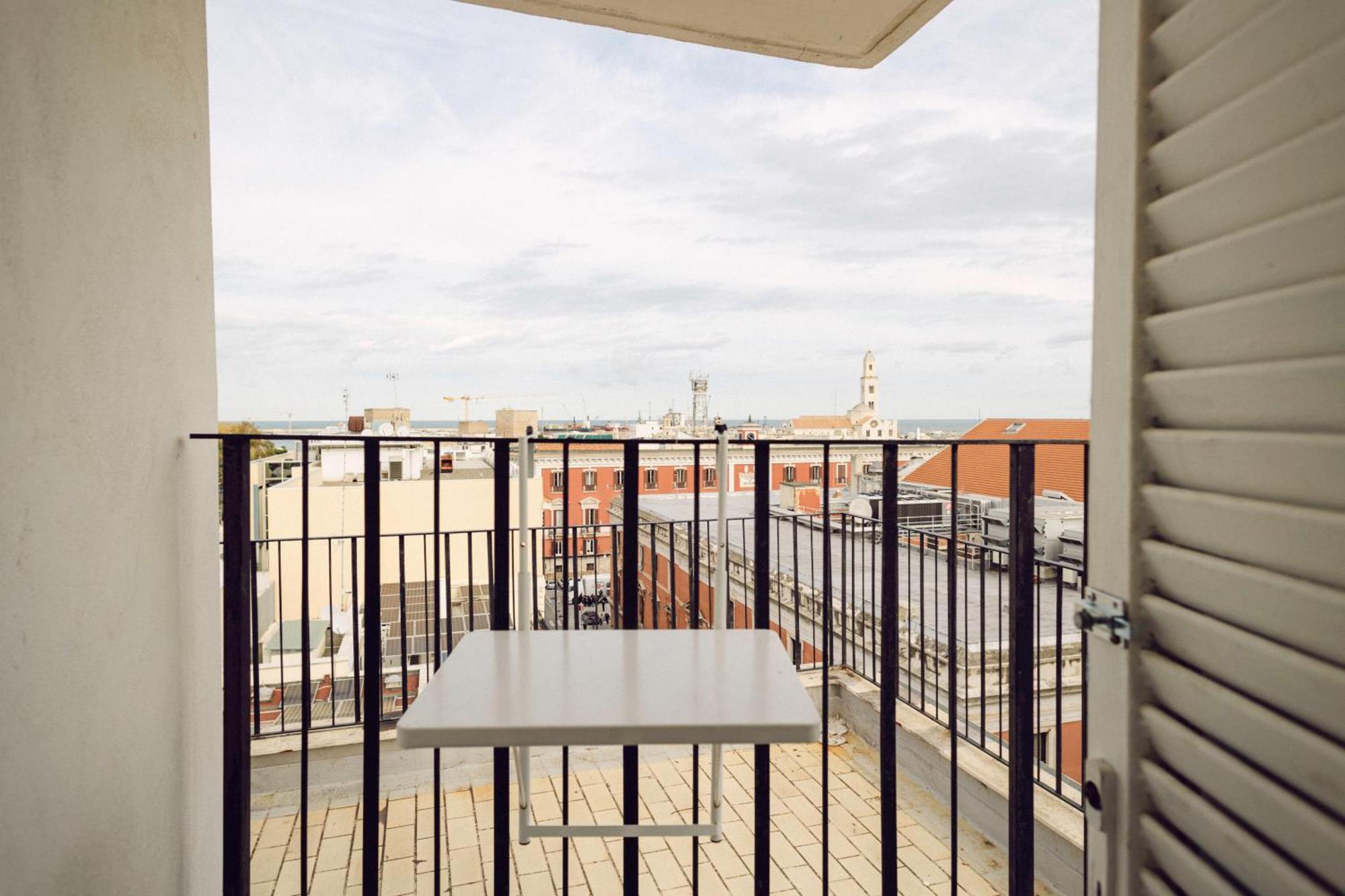 Peaceful Piccinni - - Apartment *