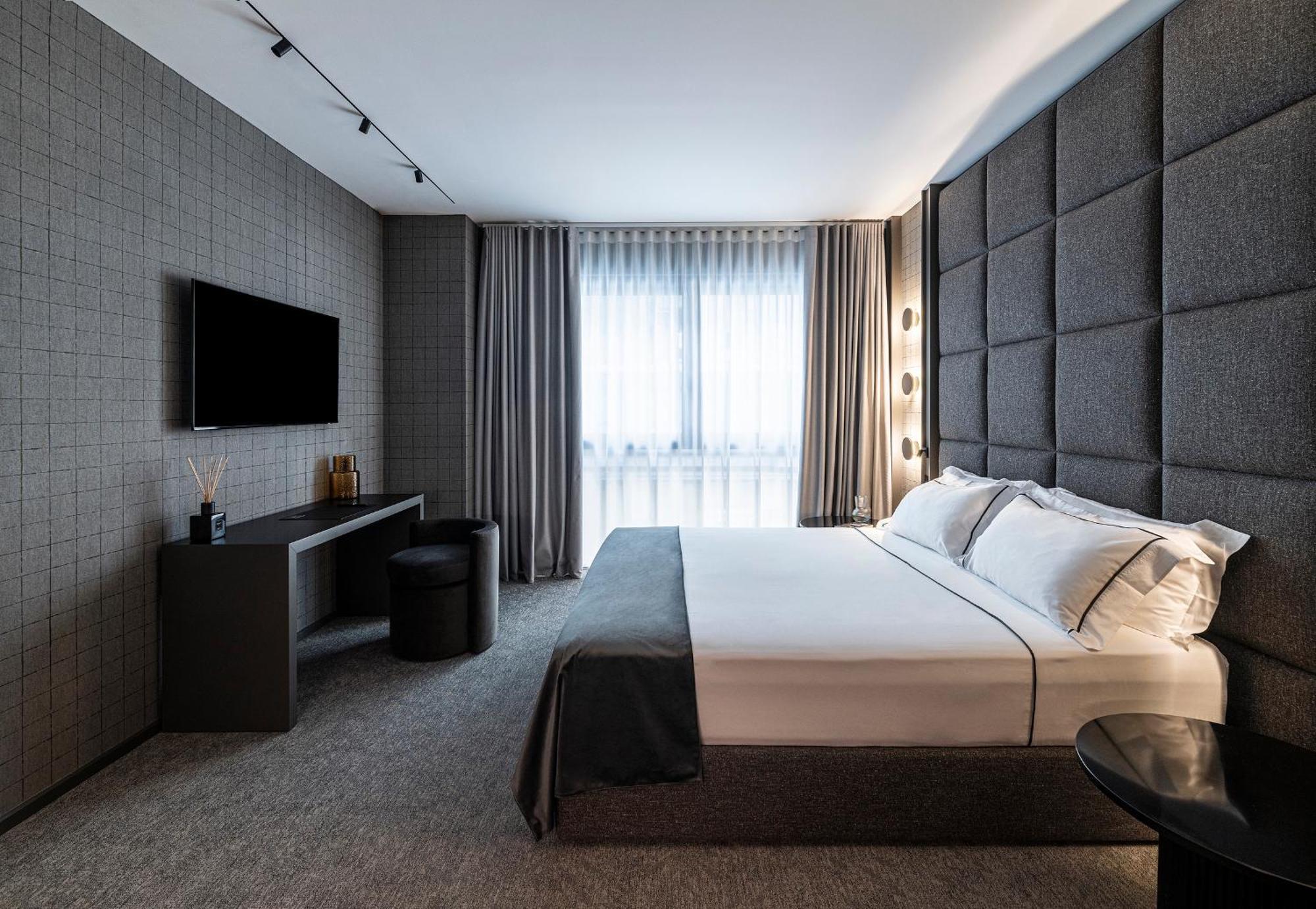 Zeta Aparthotel Bari