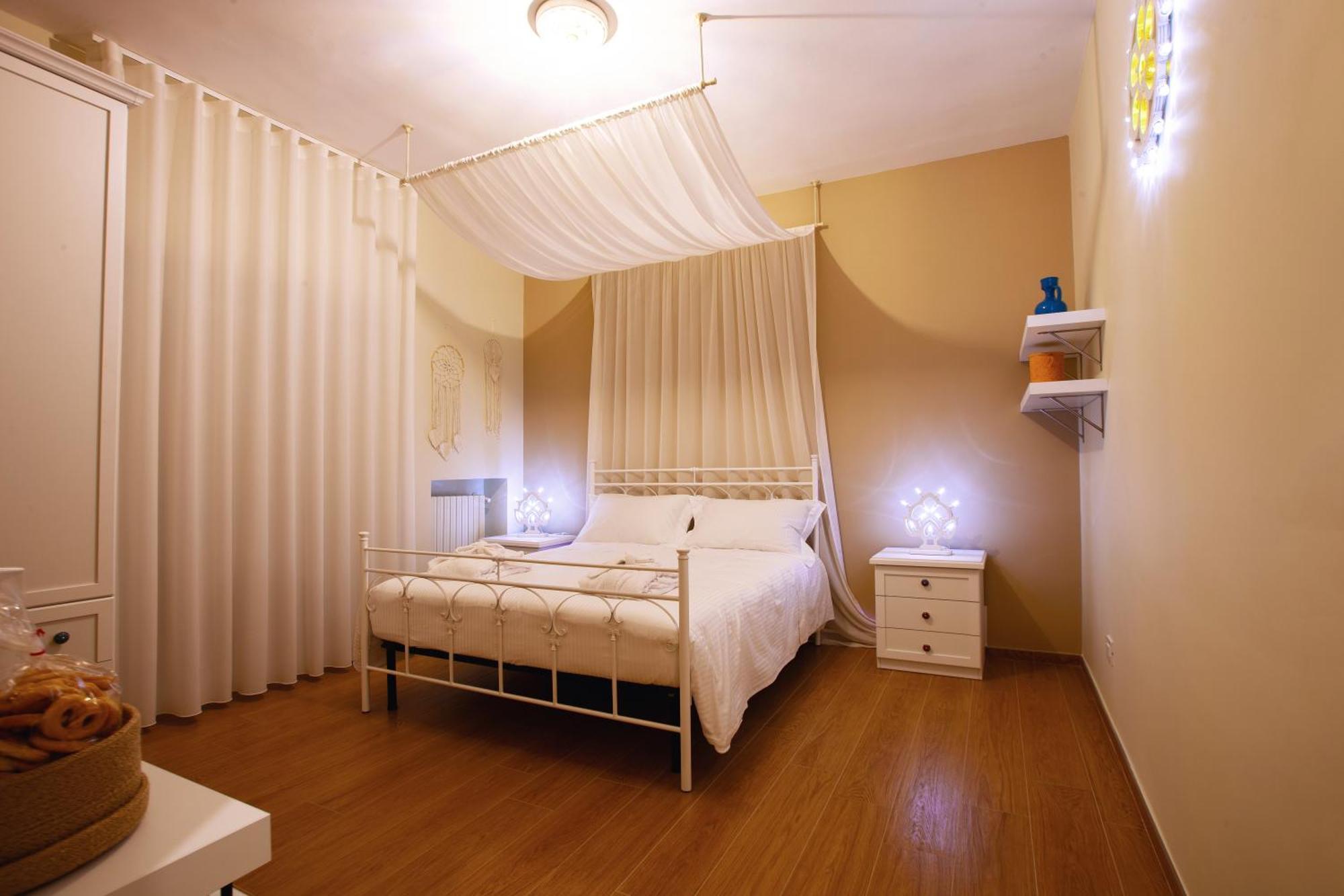 Alle Luminarie Guest house Bari