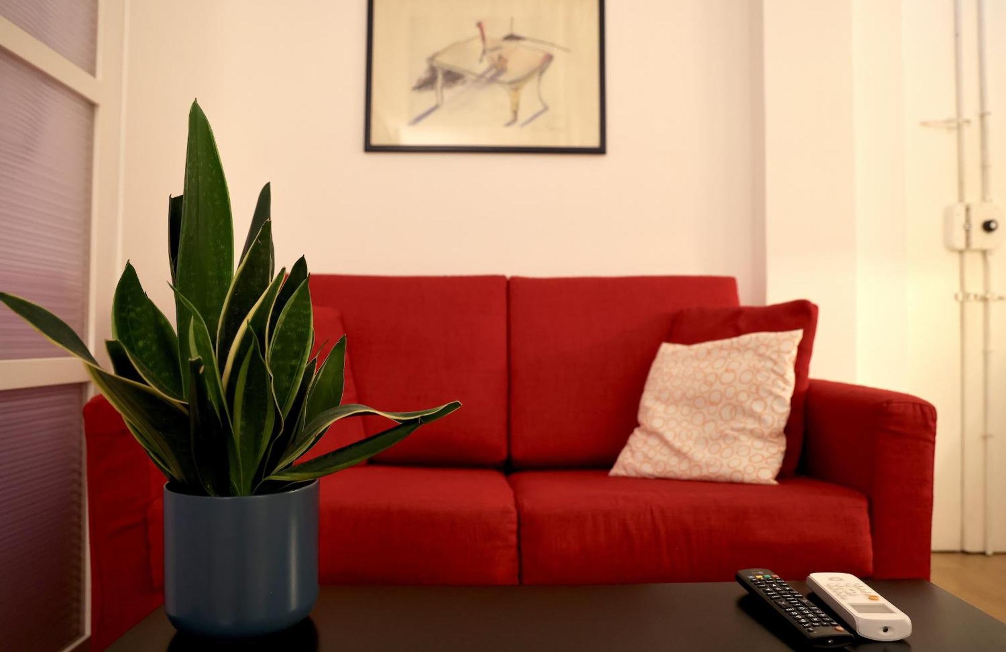 Apartment Putignani 178