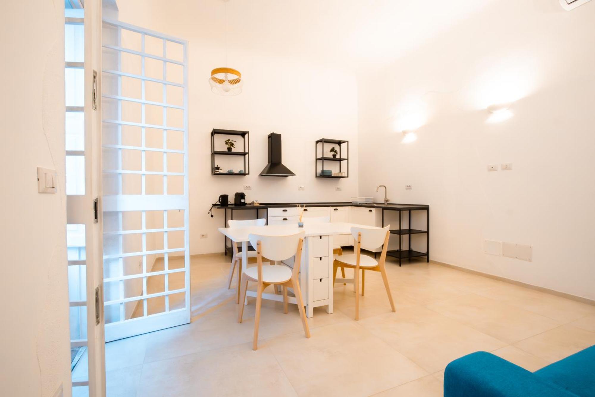 Ravannah Apartment