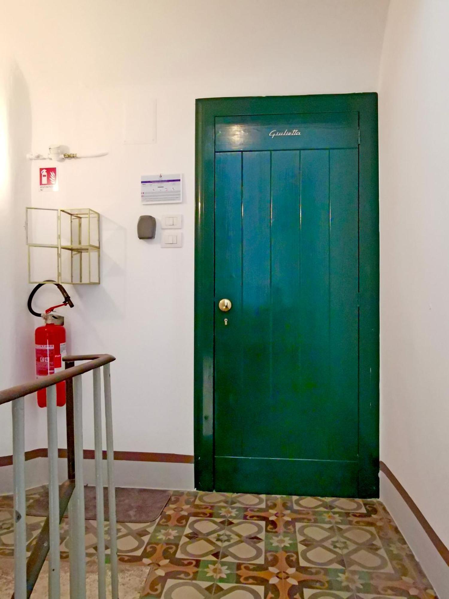 L'officina *
