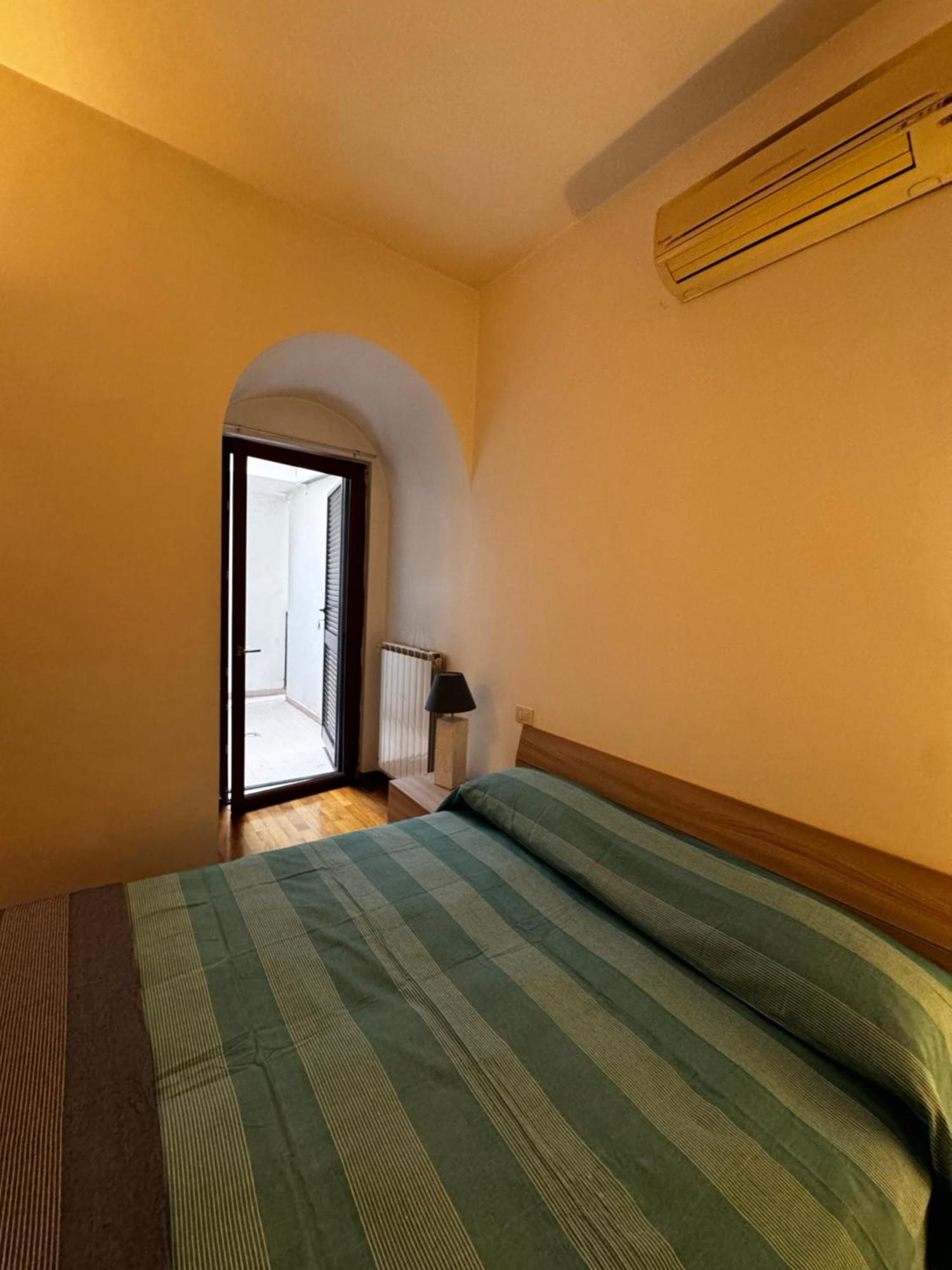Falko Apartament *