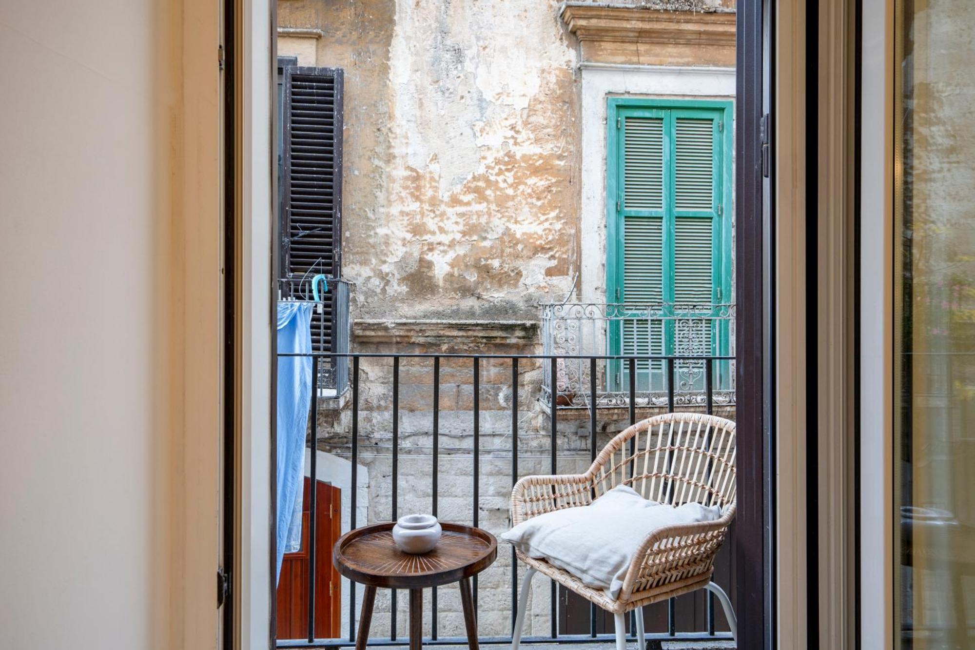 Luxury In Center Appartement Bari