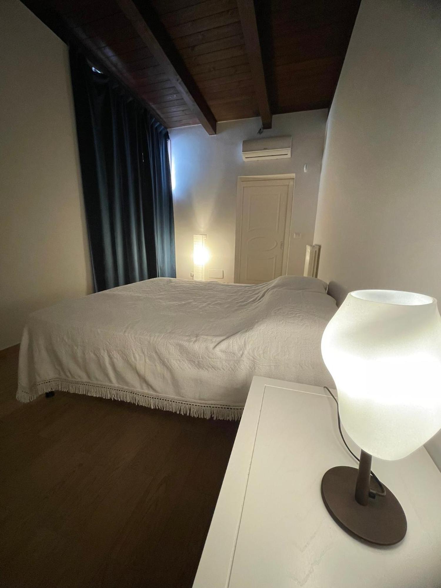 La Dimora Dell'artigiano Apartment *