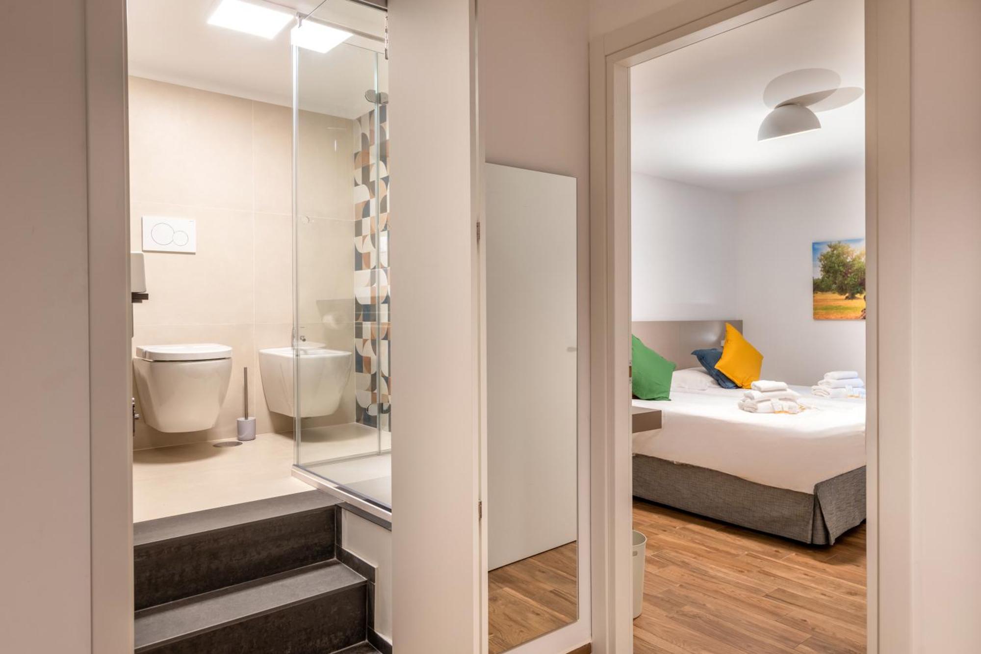 New Modern 2 Bedroom Near Policlinico Appartamento Bari