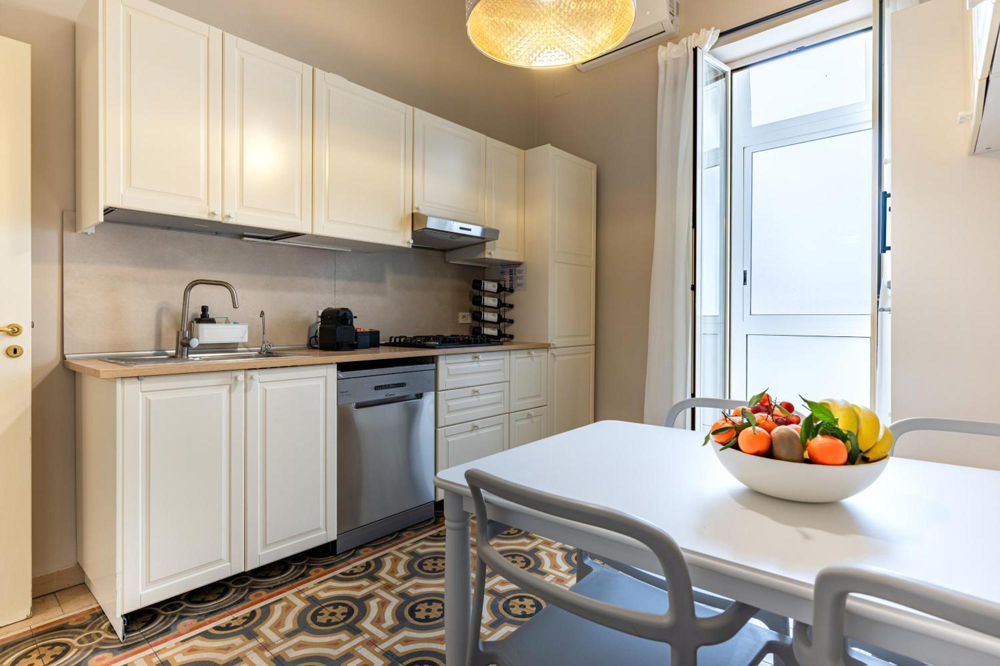 Apartment 100mq Maison Paradise - & Elegant Bari