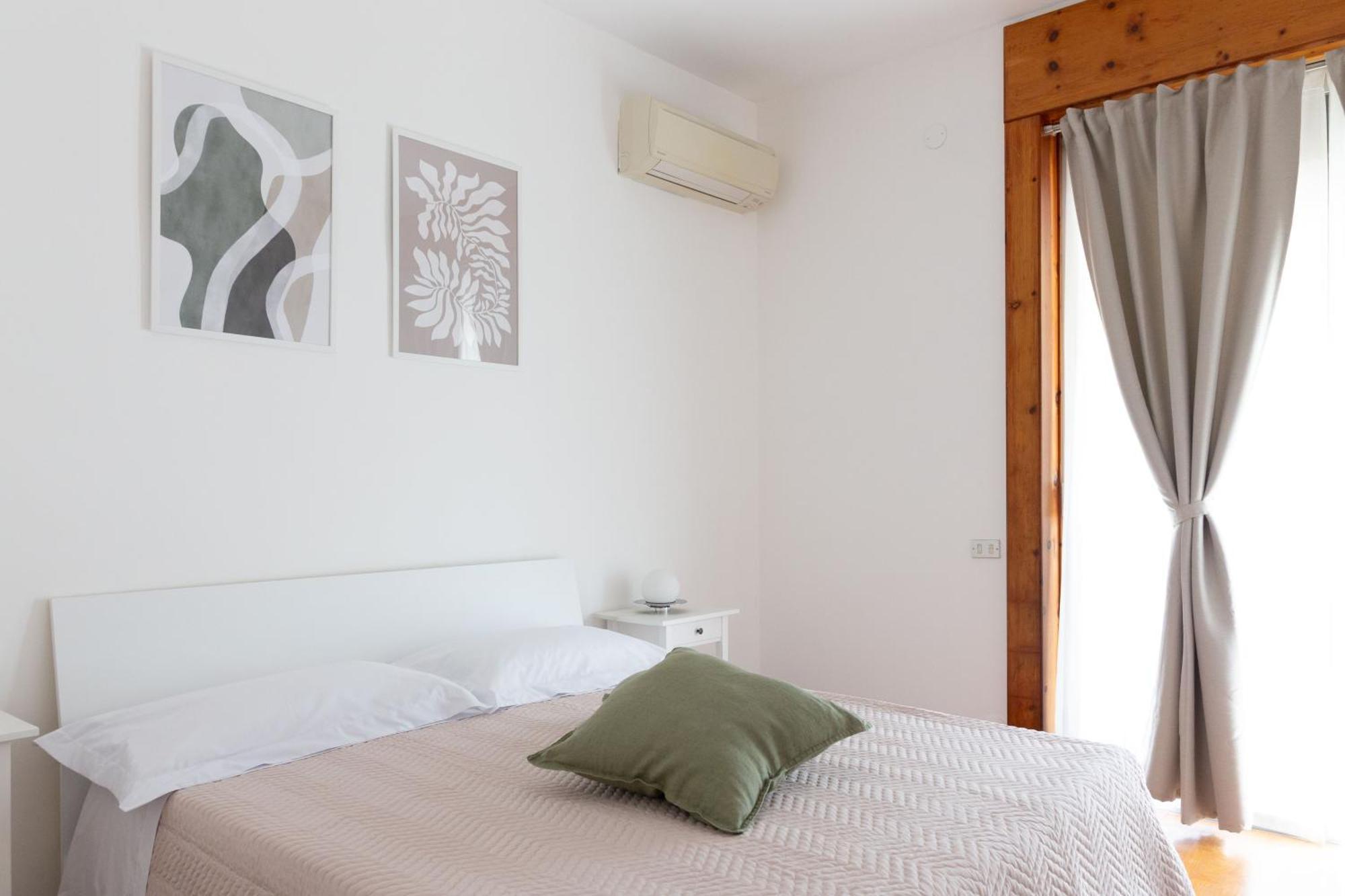 Le Foglie D'ulivo Bed & Breakfast