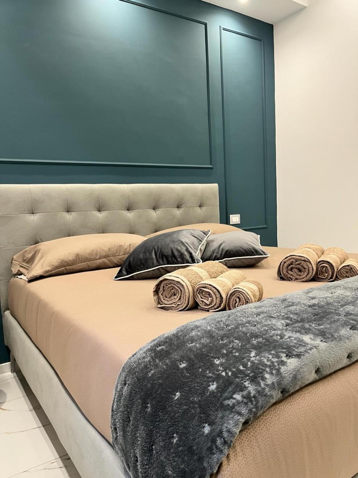 Bed & Breakfast Luxury House Bari