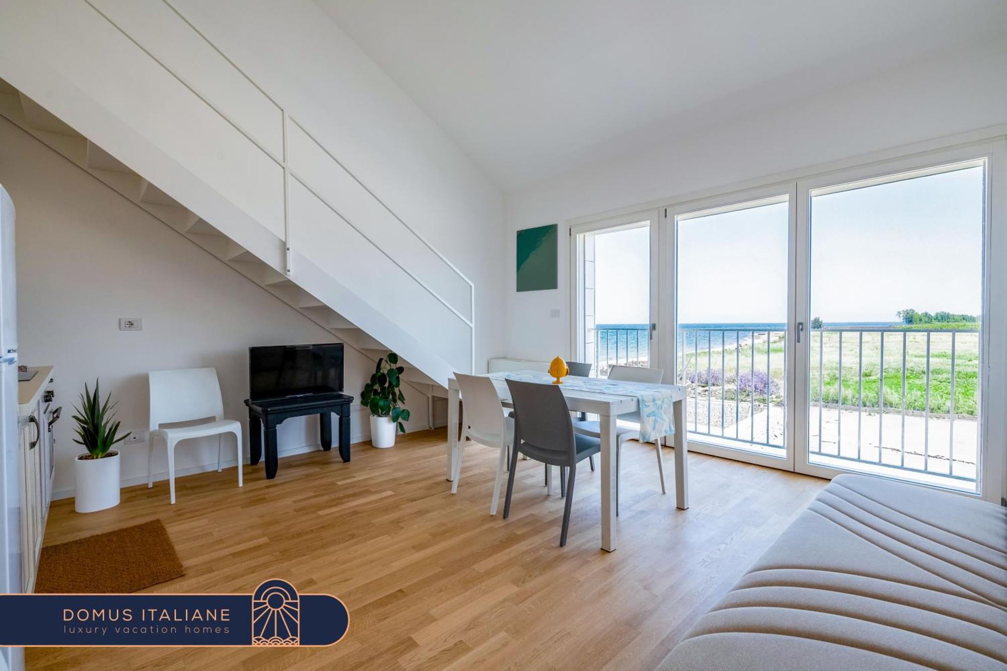 Loft Mare Seafront Modern Apartament Bari