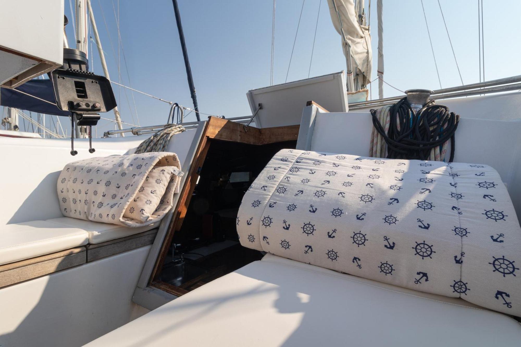 Quo Vadis Yacht * Bari