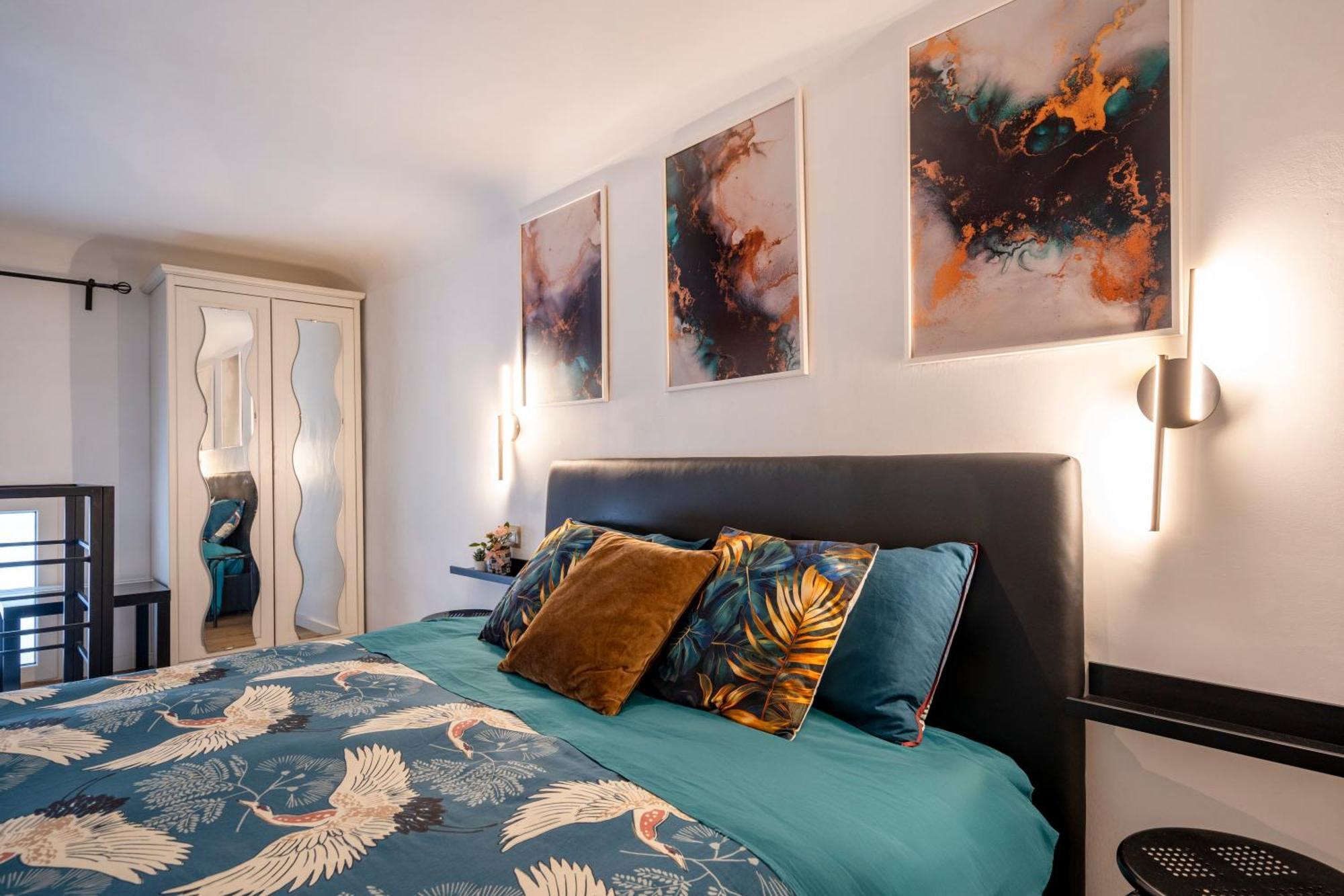 Liz Apartman Bari