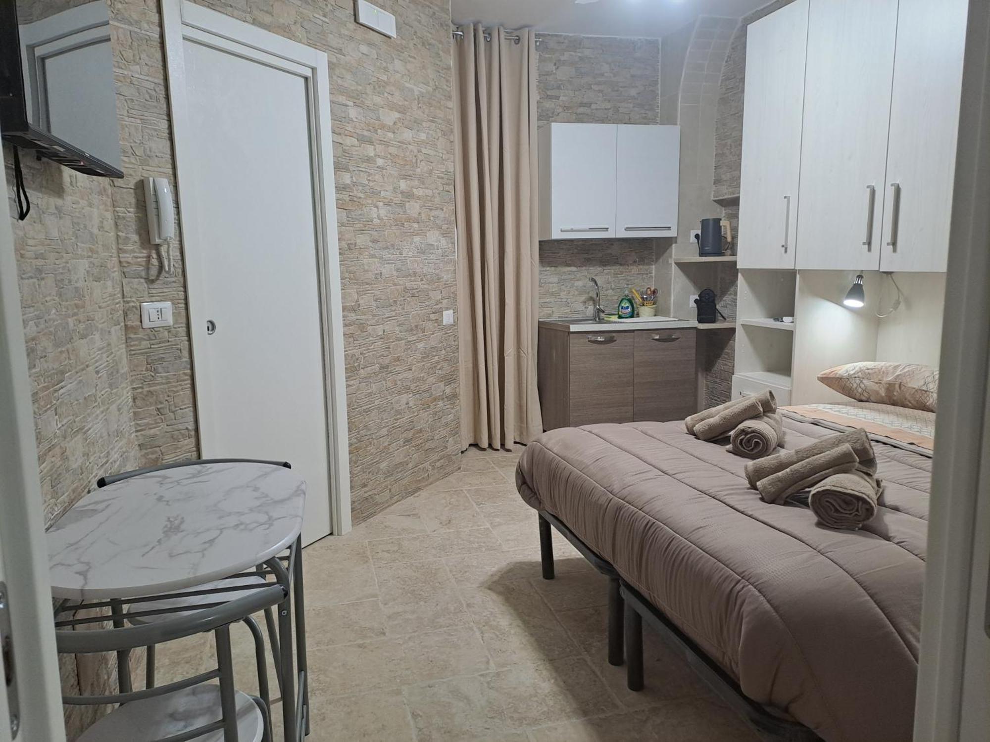 Il Quinto Conte - Vicinanze Policlinico Bed & Breakfast