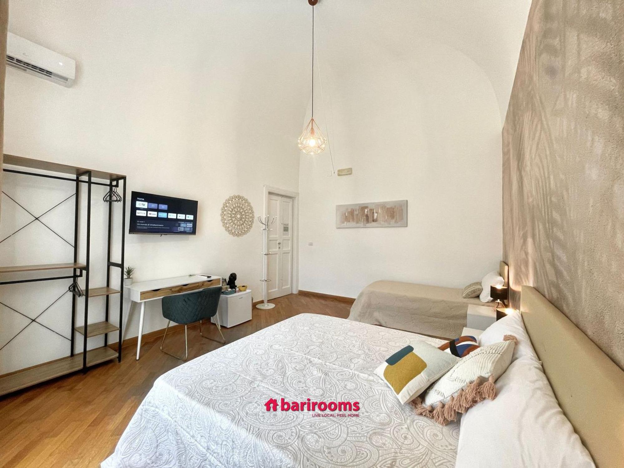 Barirooms - Imbriani 15 *