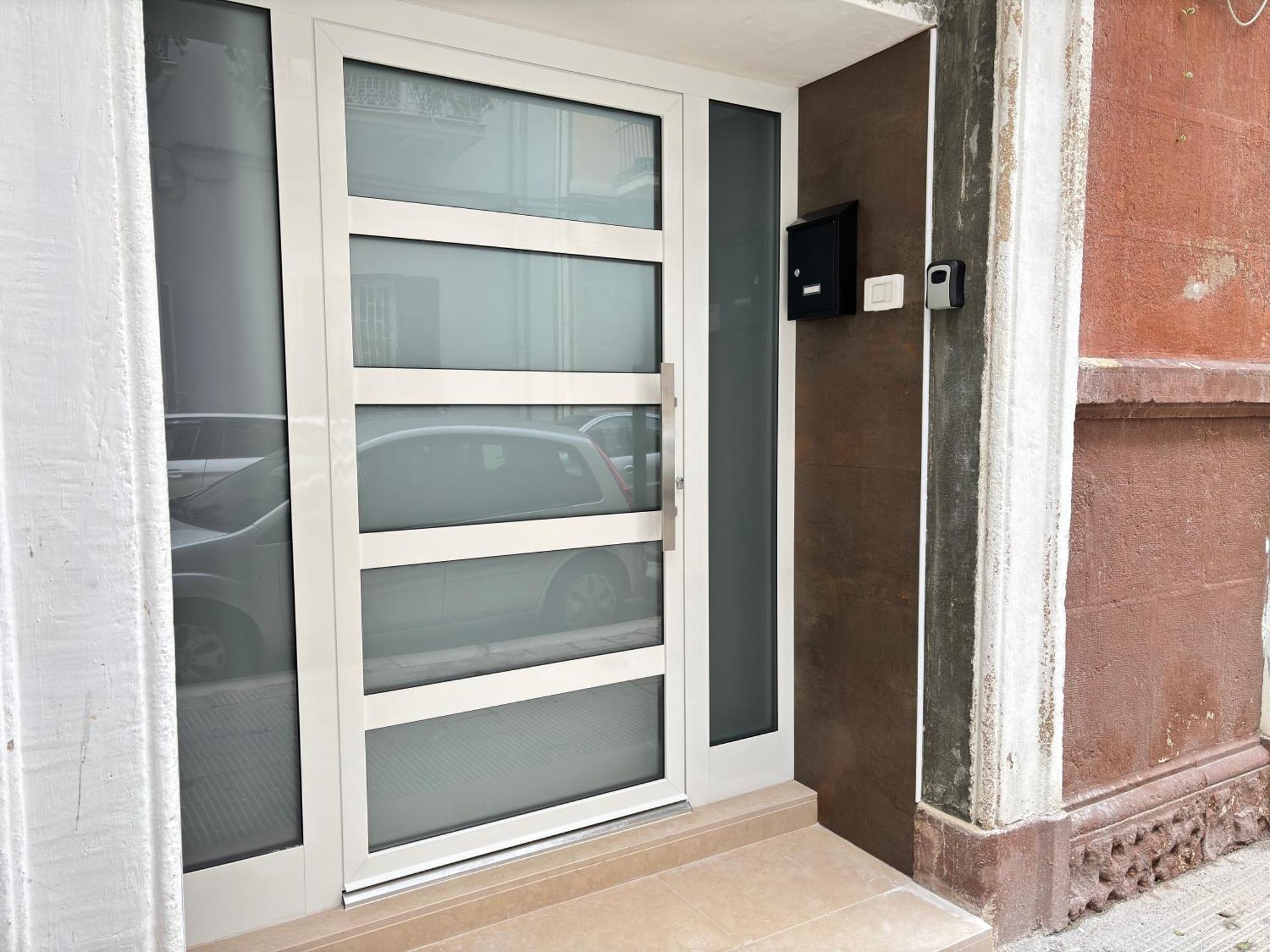 Apartment Your Home, Two Steps From The Sea
