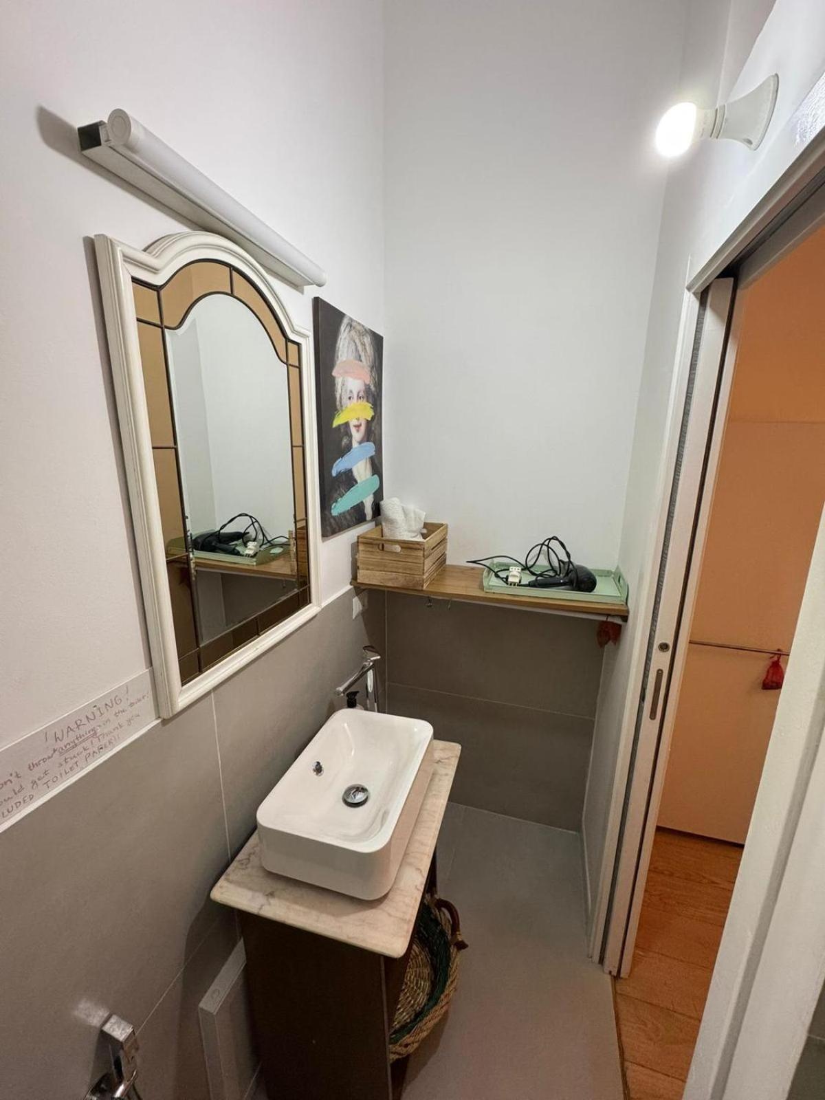 Seaside Quiet Bedroom Guest house Bari