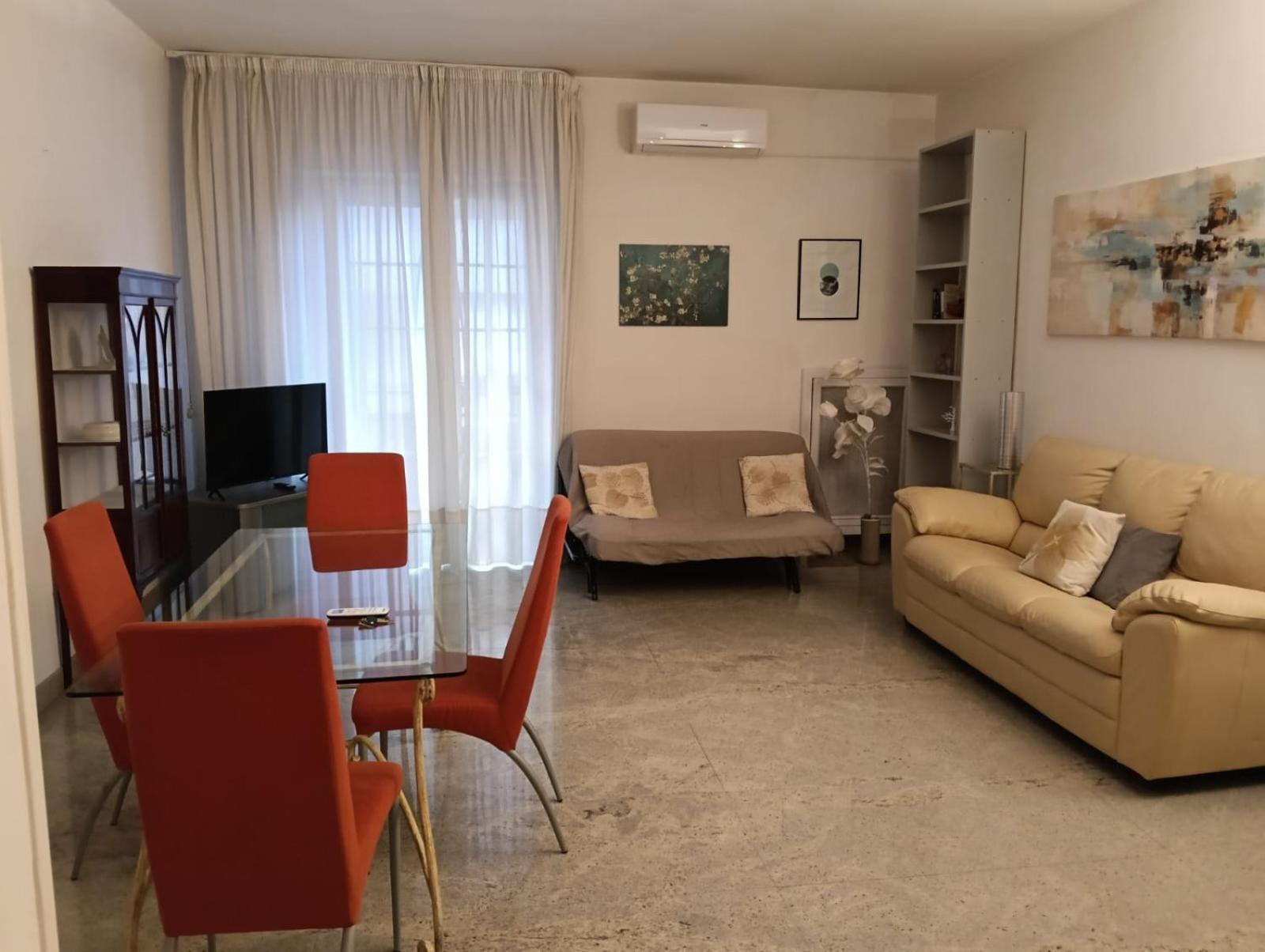 Pane & Pomodoro Roomy Flat Bari