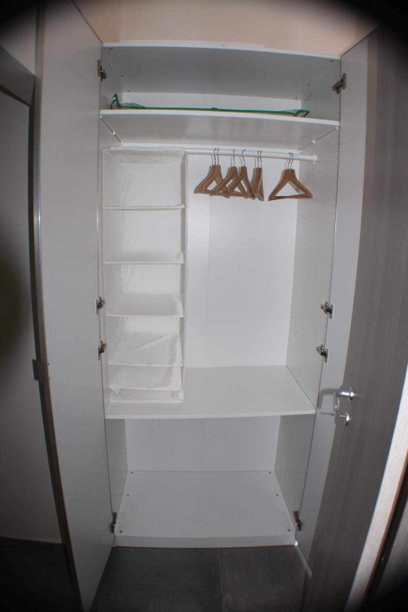 Tiny House Apartment *