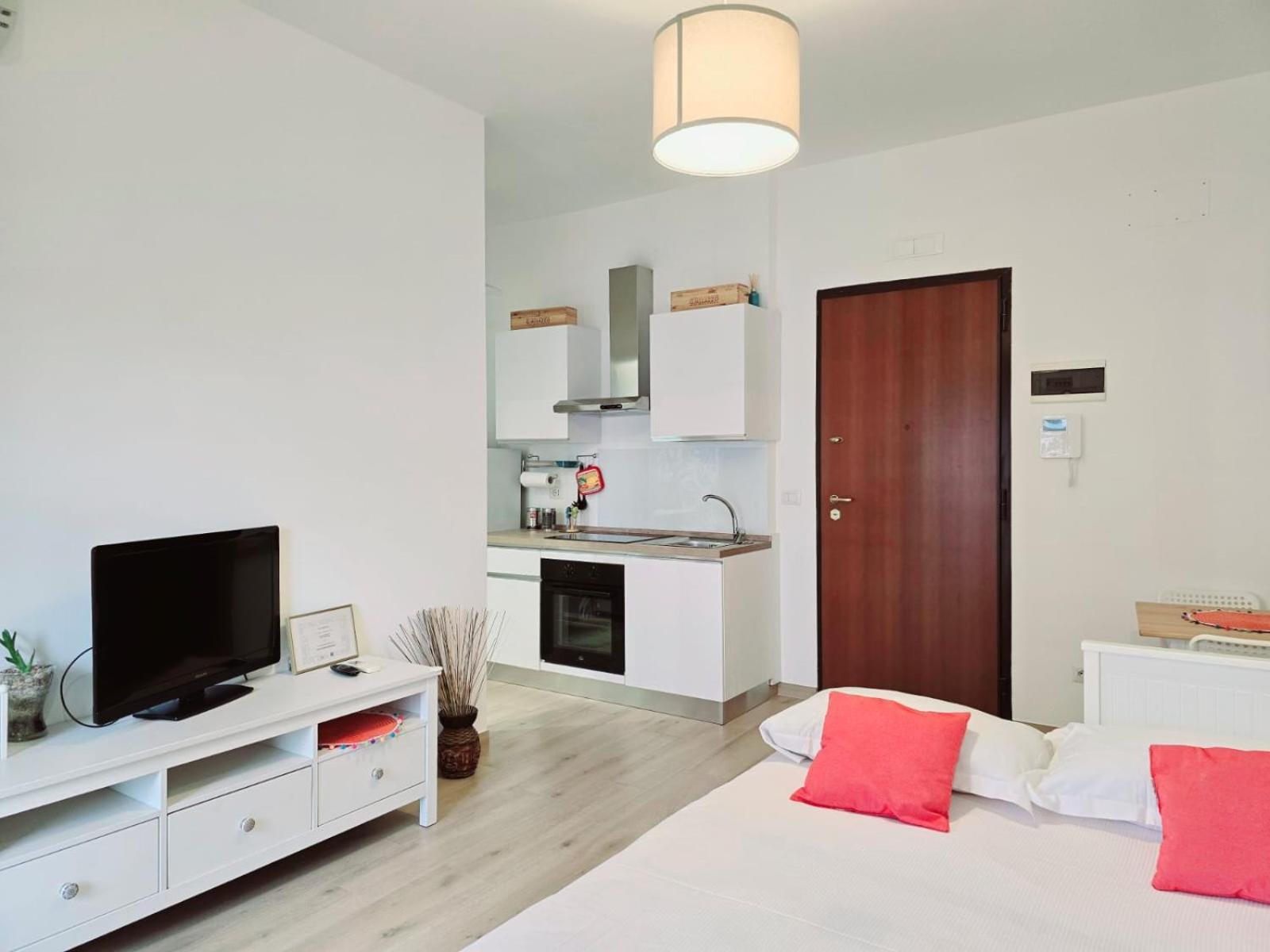 Moderno Loft Finemente Arredato *