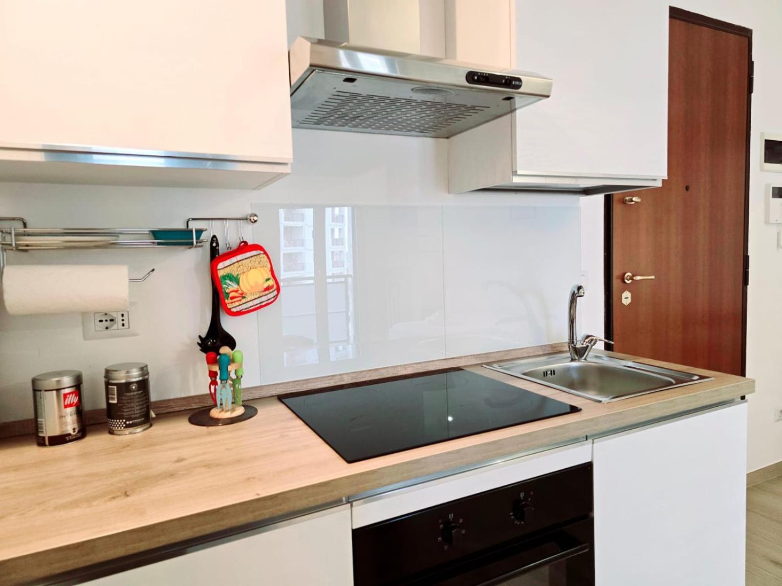Apartment Moderno Loft Finemente Arredato Bari
