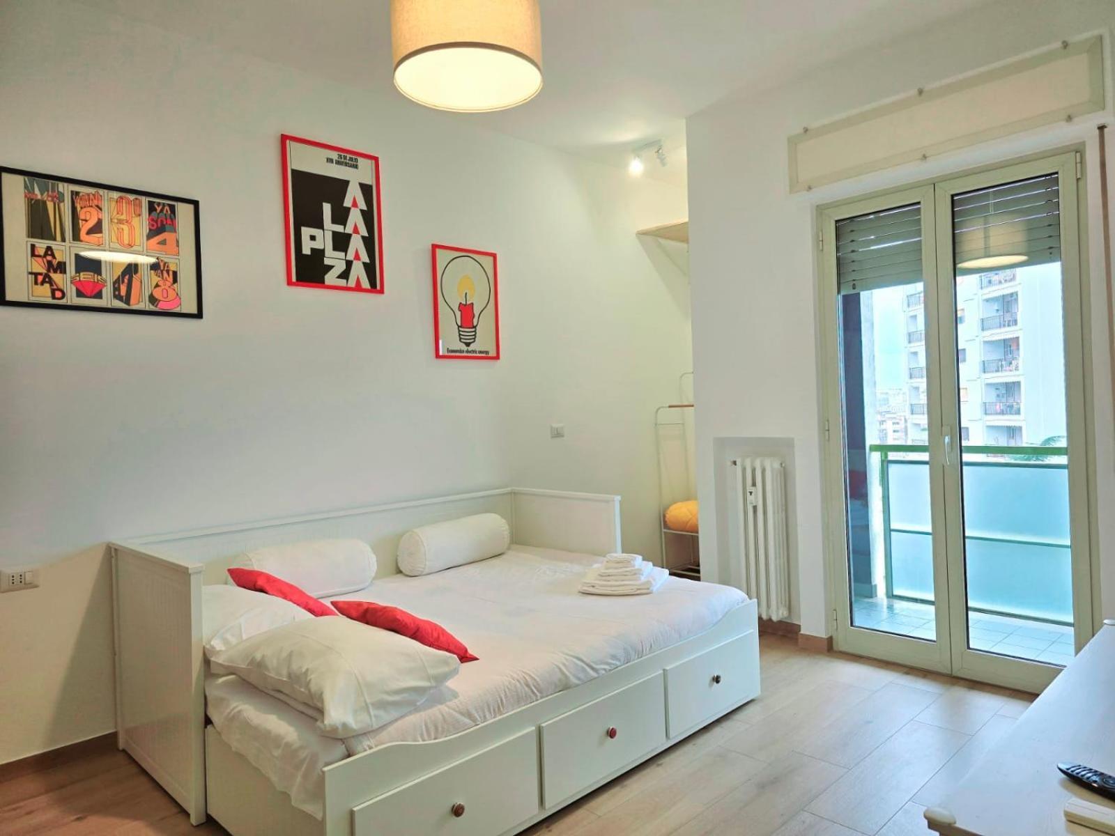 Moderno Loft Finemente Arredato *