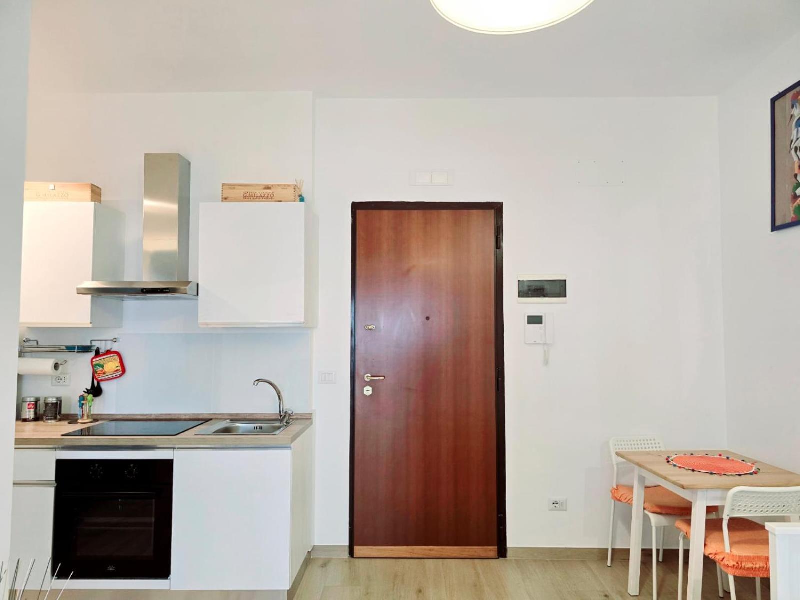 Moderno Loft Finemente Arredato * Bari